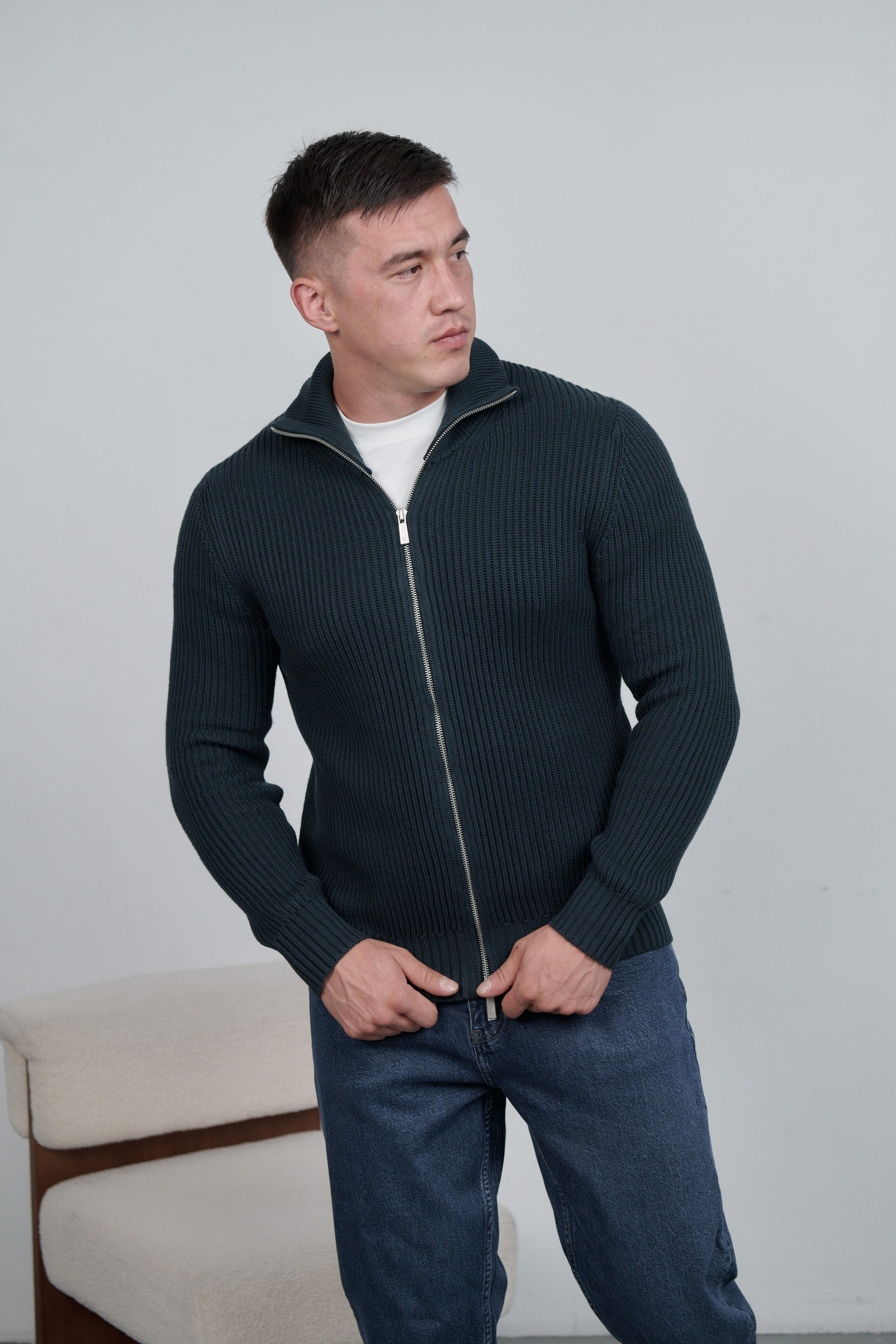 MS-6185. KELZIN Group