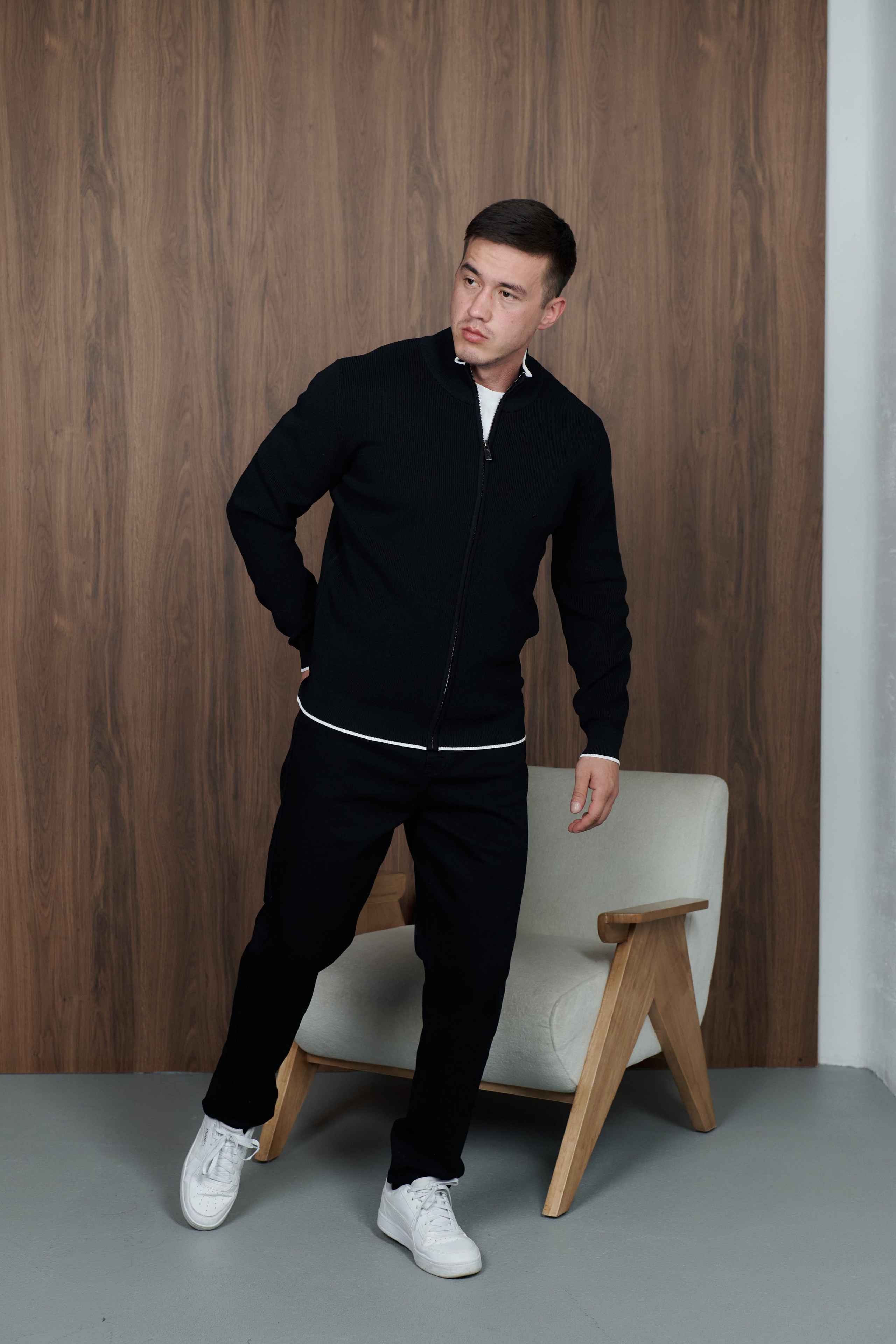 MS-6133. KELZIN Group