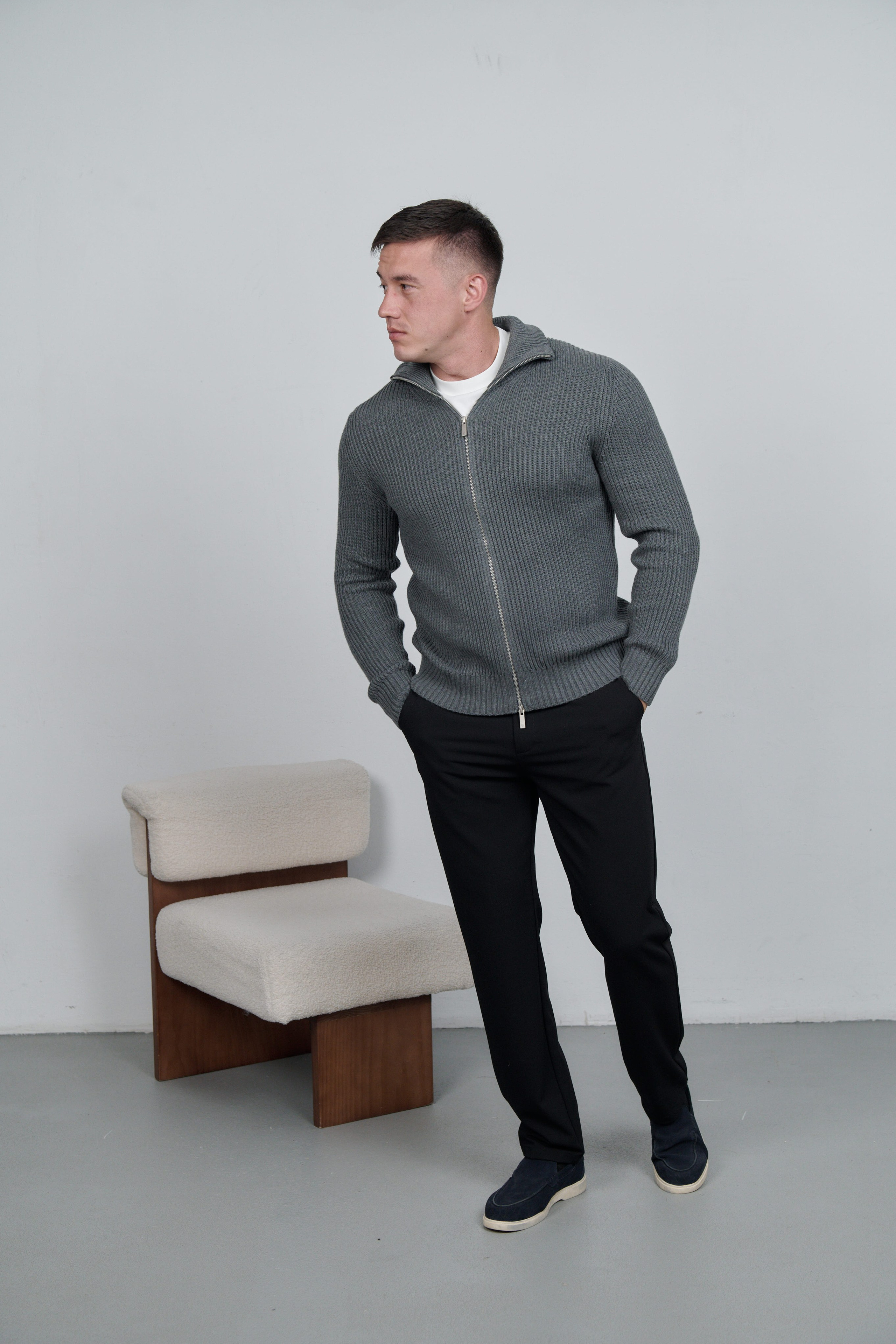 MS-6185. KELZIN Group