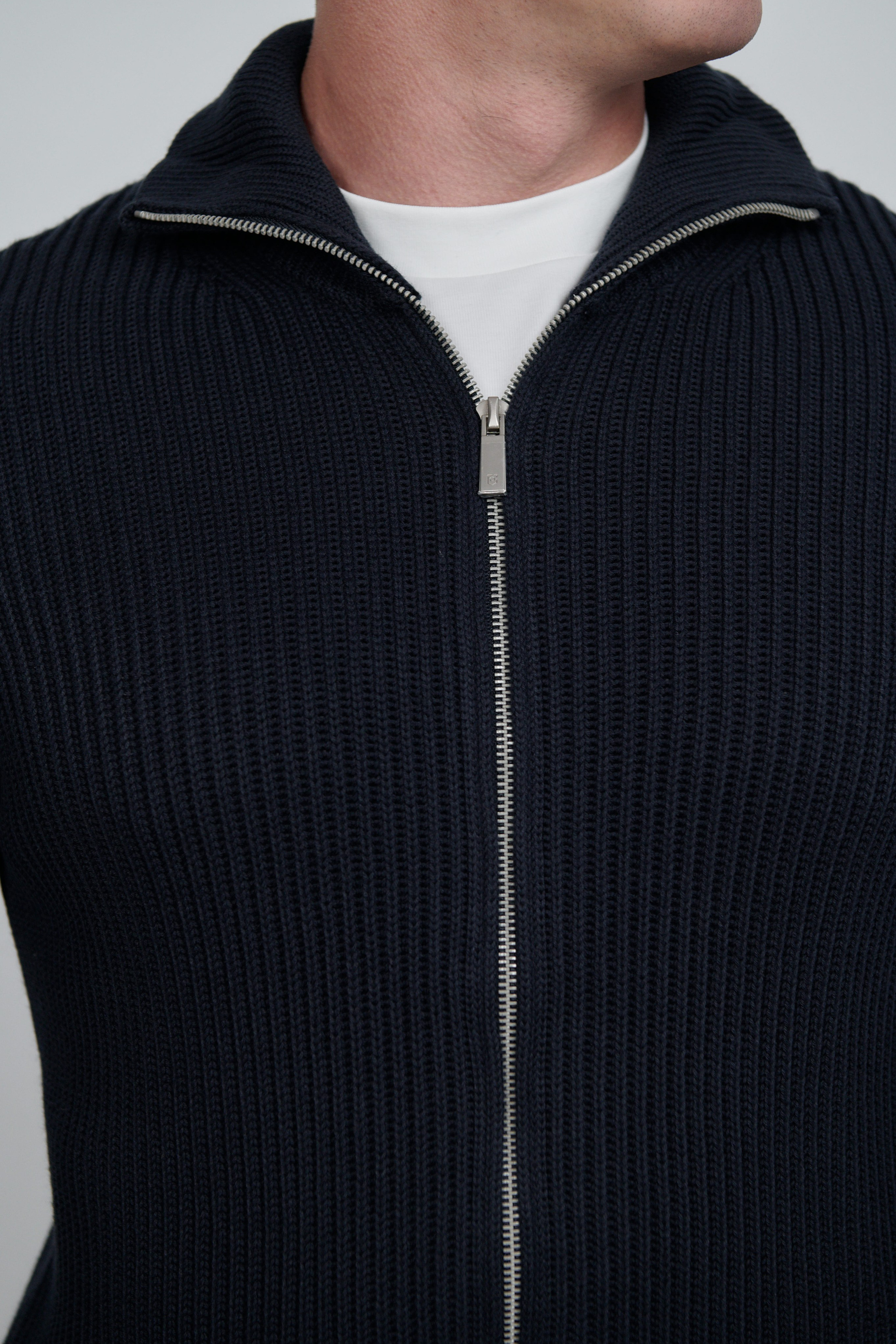 MS-6185. KELZIN Group