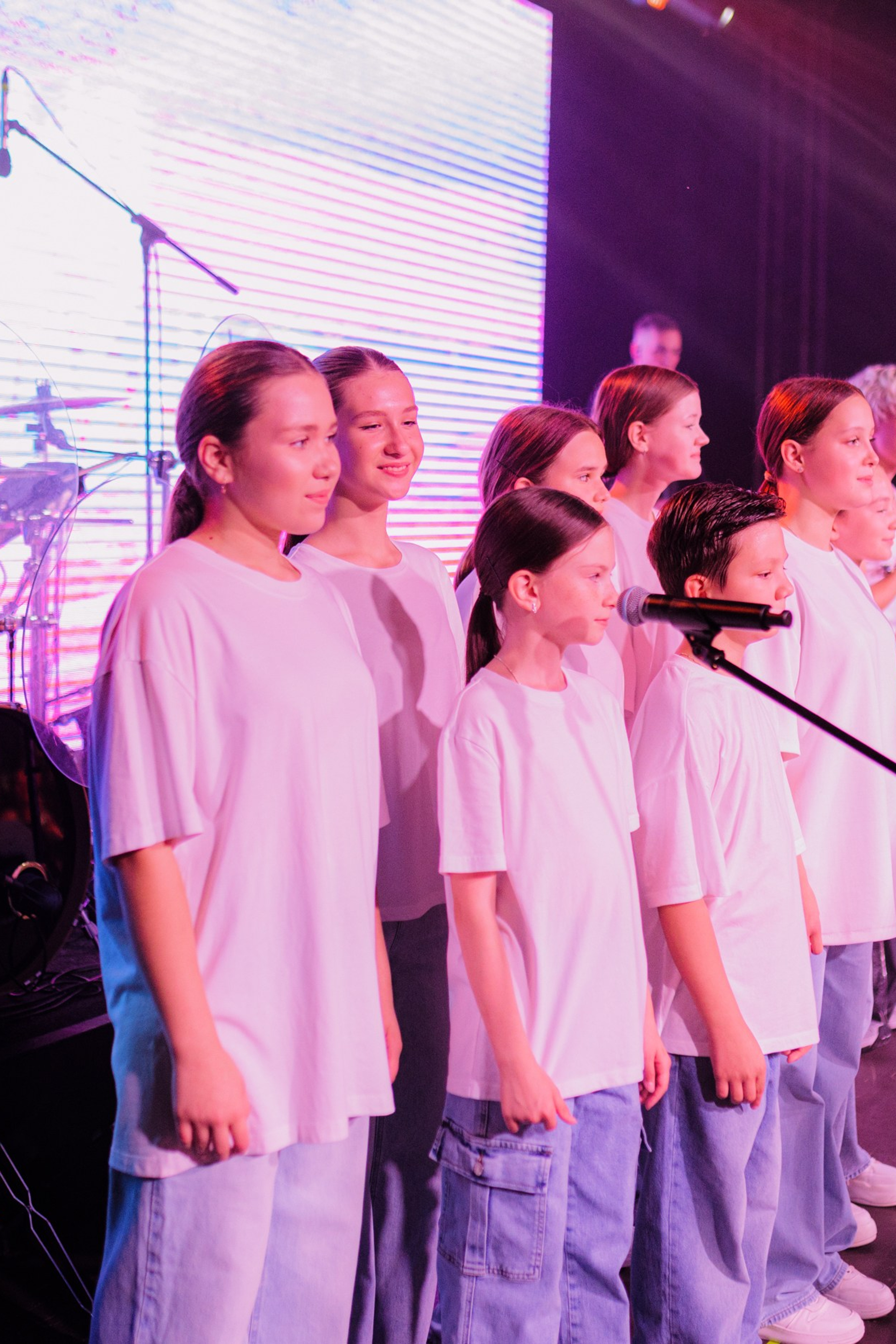 Ваня Дмитриенко в Roof Place. Фотограф и видеограф в Санкт-Петербурге Александра Флотская