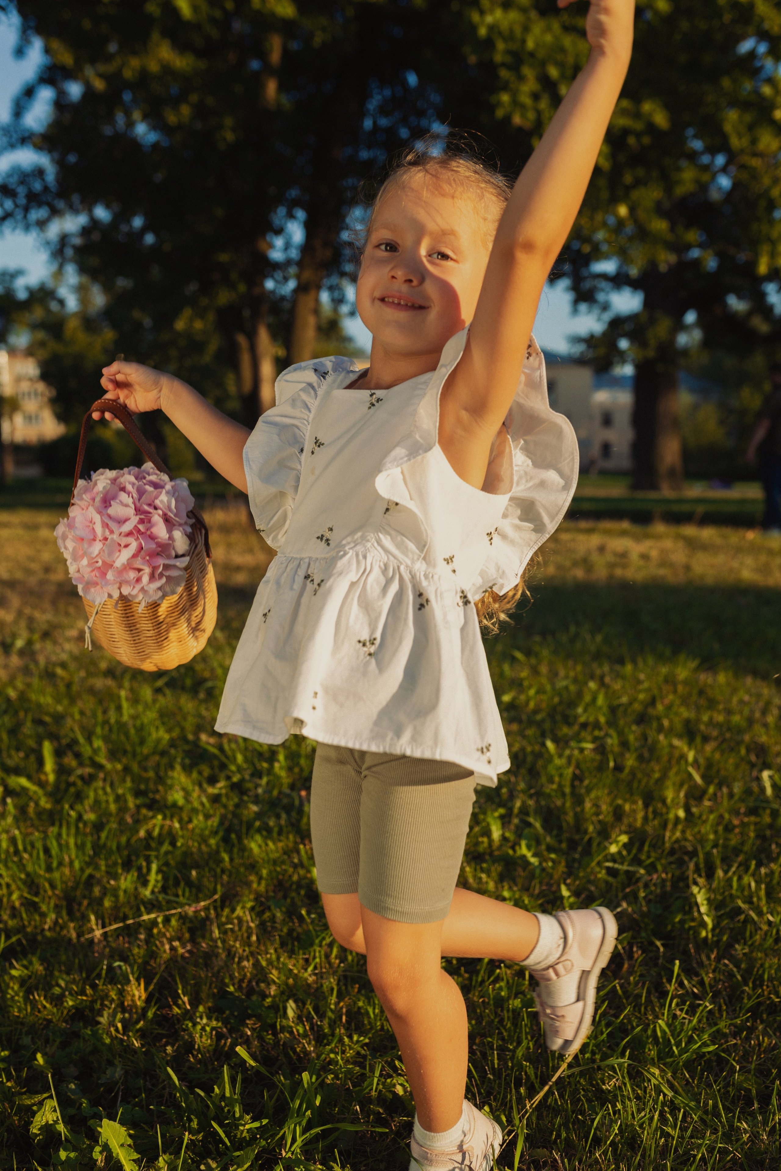 семейная съёмка с тремя детьми летом спб
