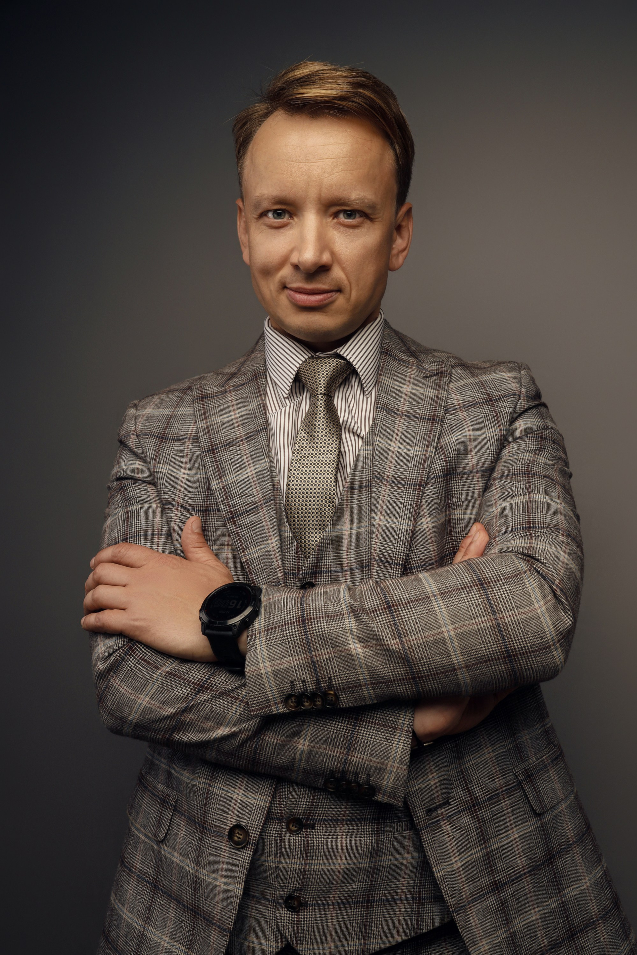 студийный деловой портрет мужчины спб