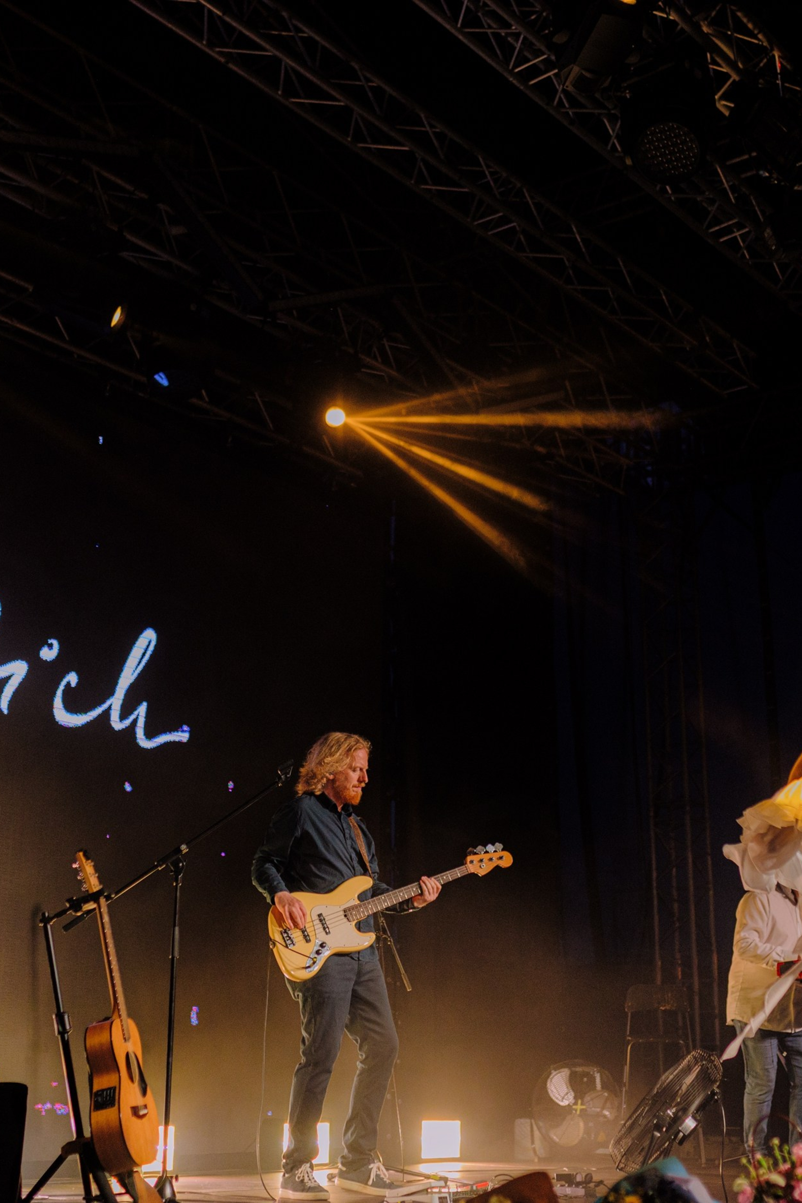 Женя Любич на Roof Place. Фотограф и видеограф в Санкт-Петербурге Александра Флотская