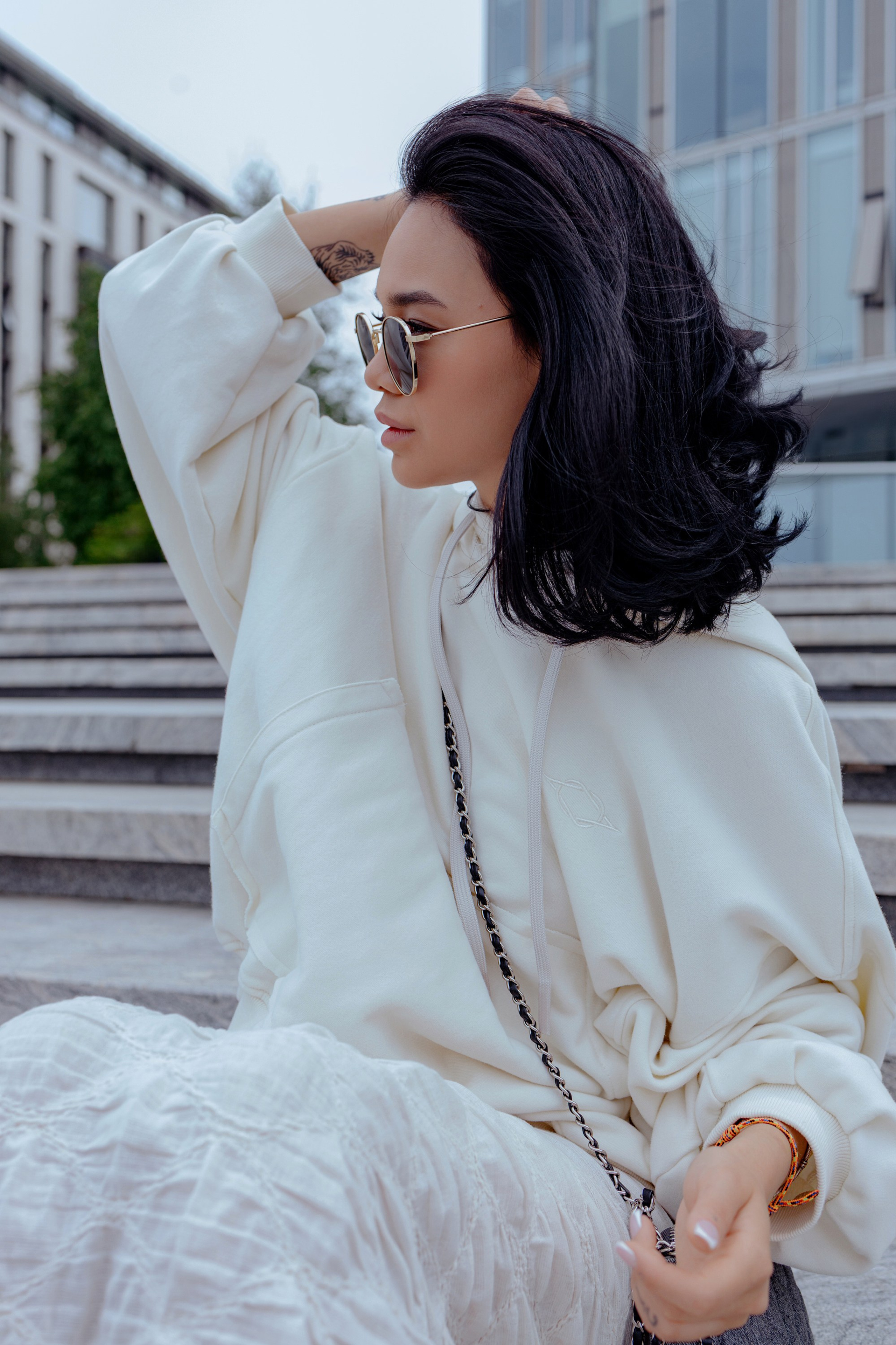 Атмосферное фото Леры в стиле street-fashion