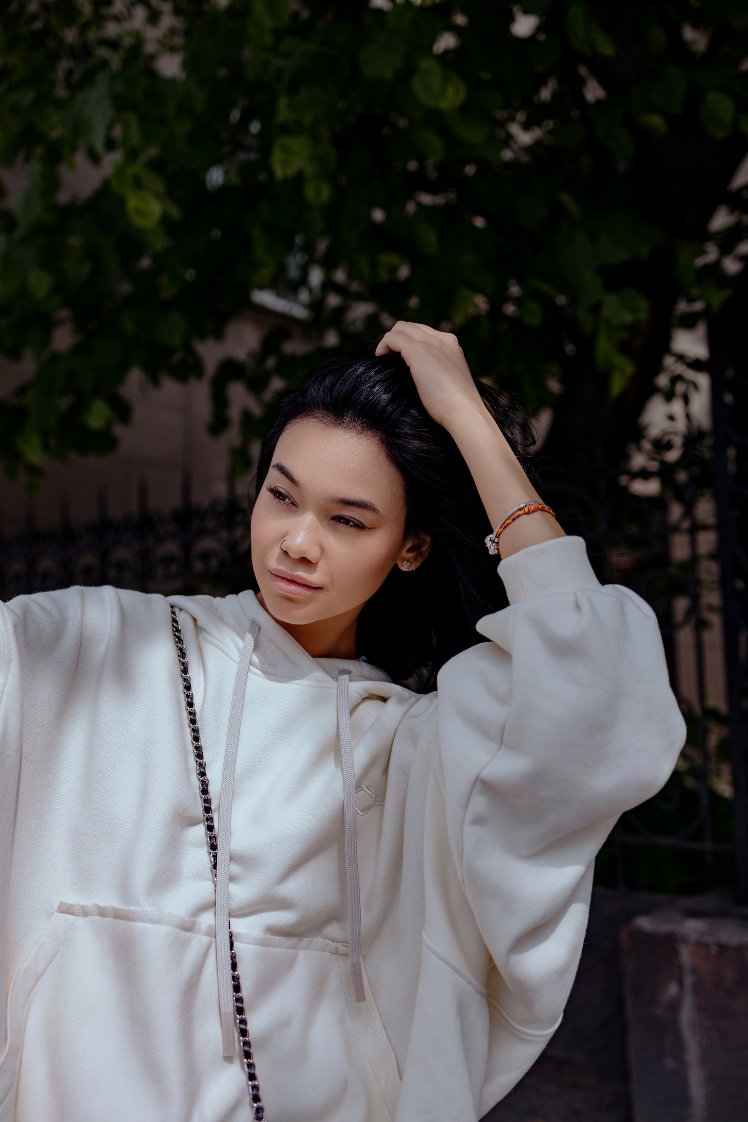 Атмосферное фото Леры в стиле street-fashion