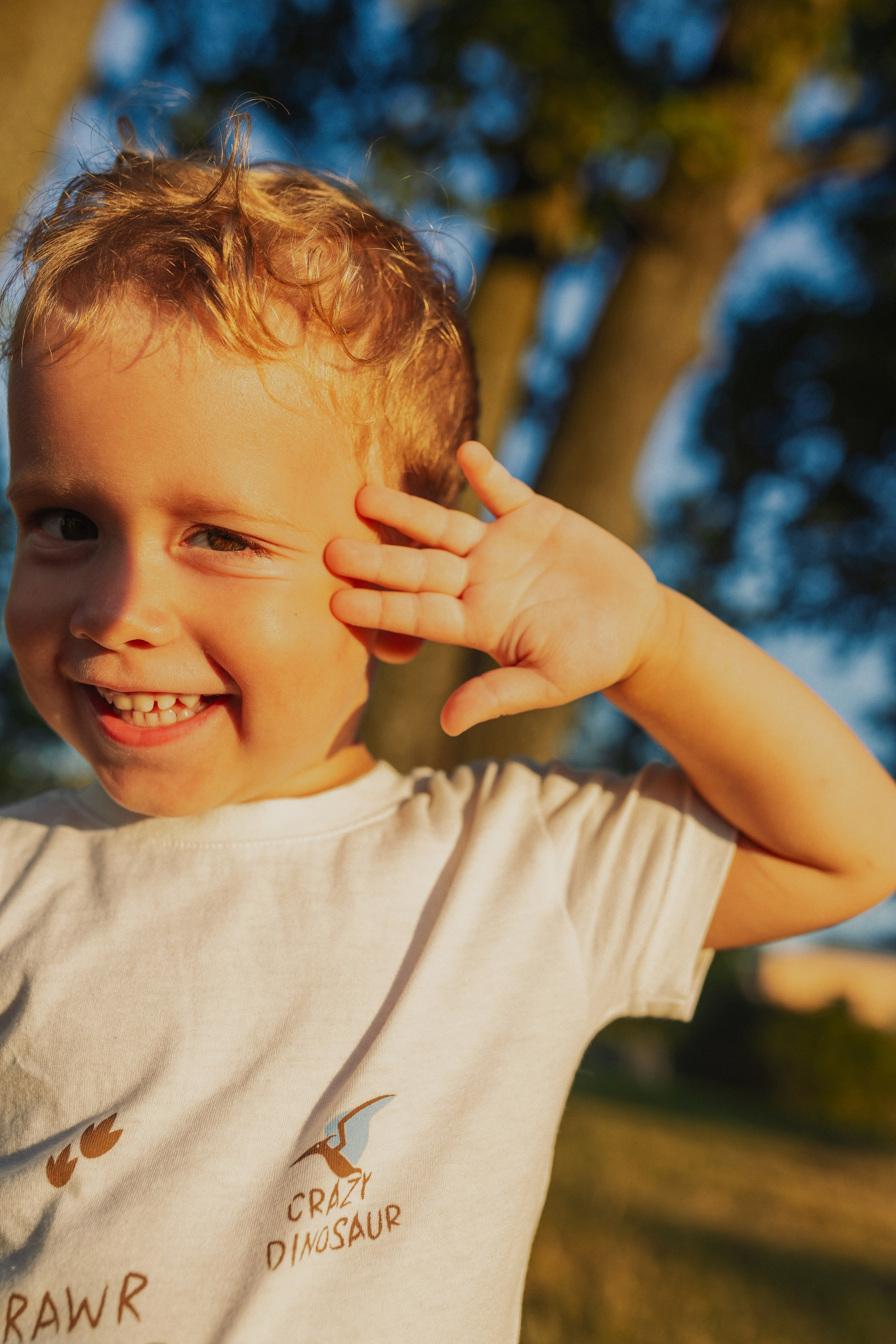 летний портрет семьи с мамой папой и детьми
