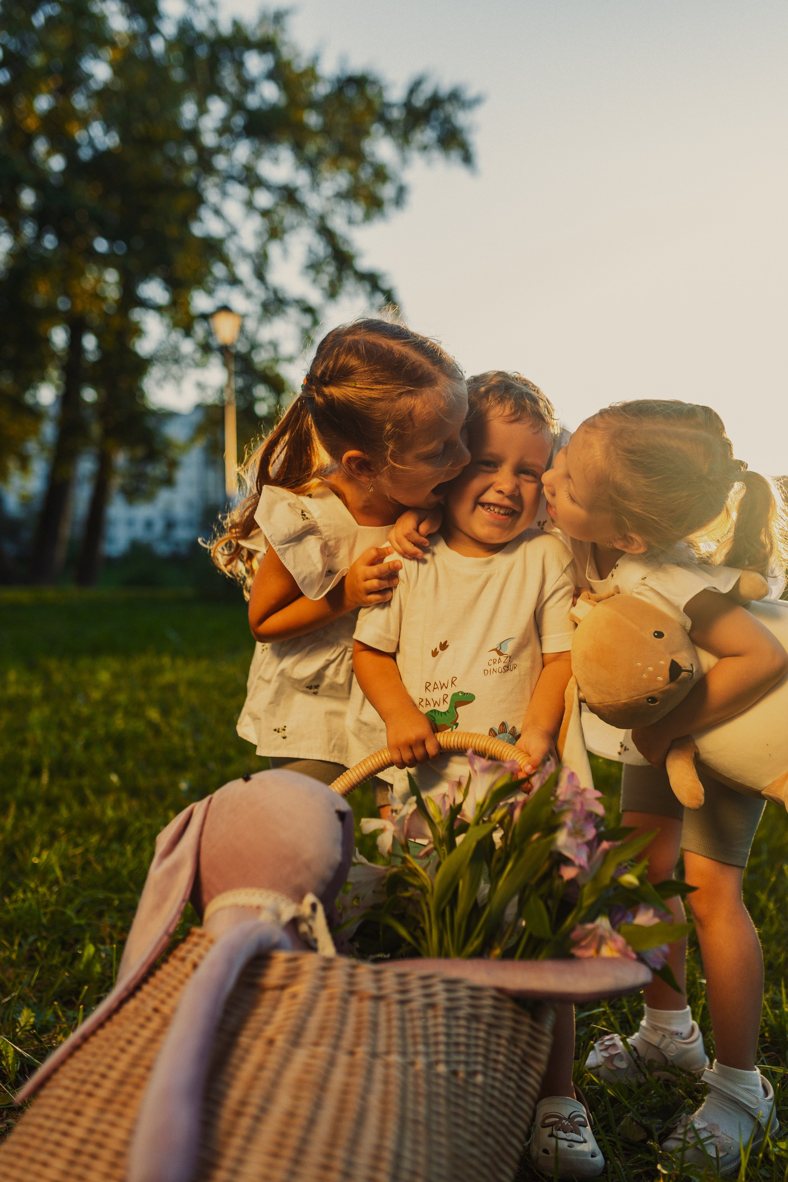 семейная съёмка летом в lifestyle стиле