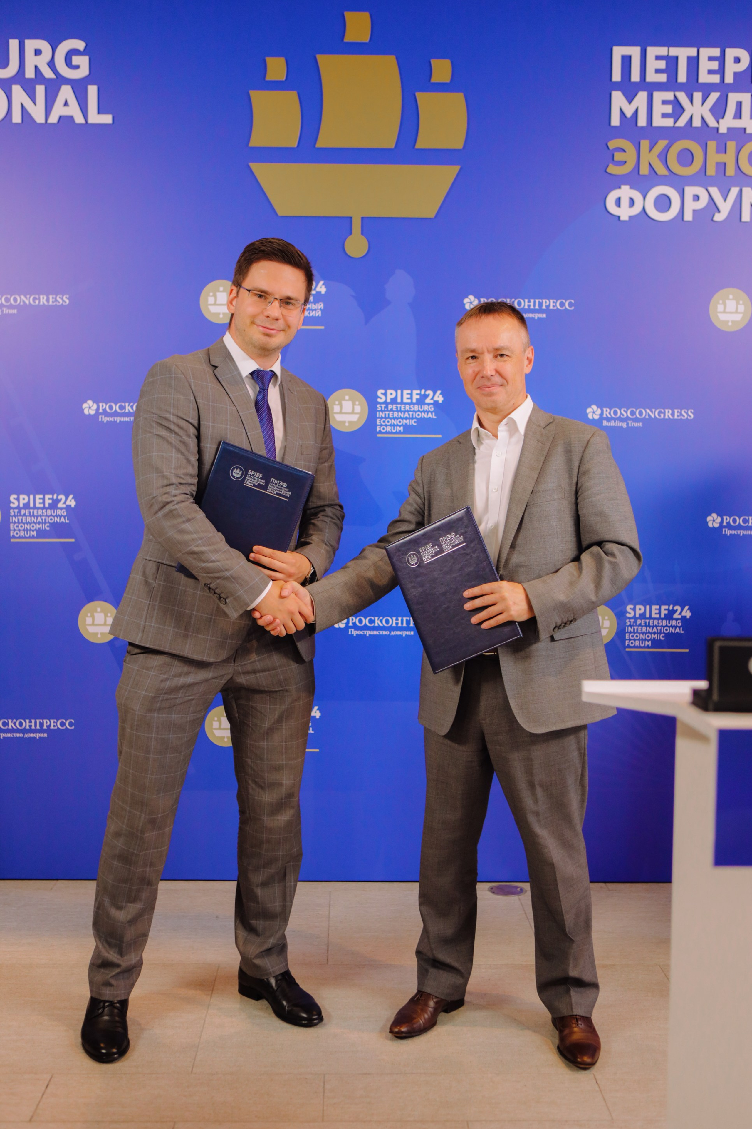 ПМЭФ 2024. Фотограф и видеограф в Санкт-Петербурге Александра Флотская