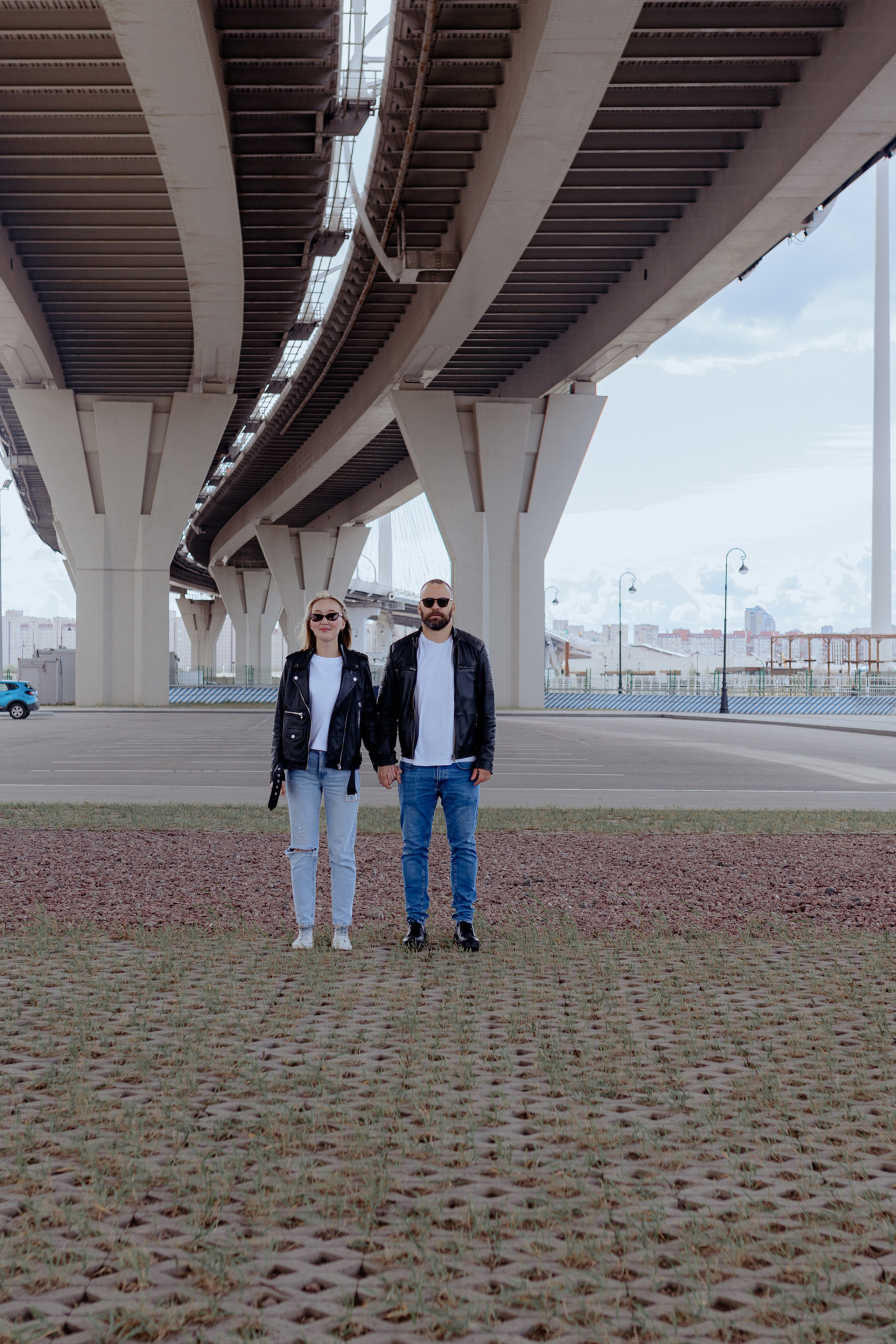 летняя городская love story пара