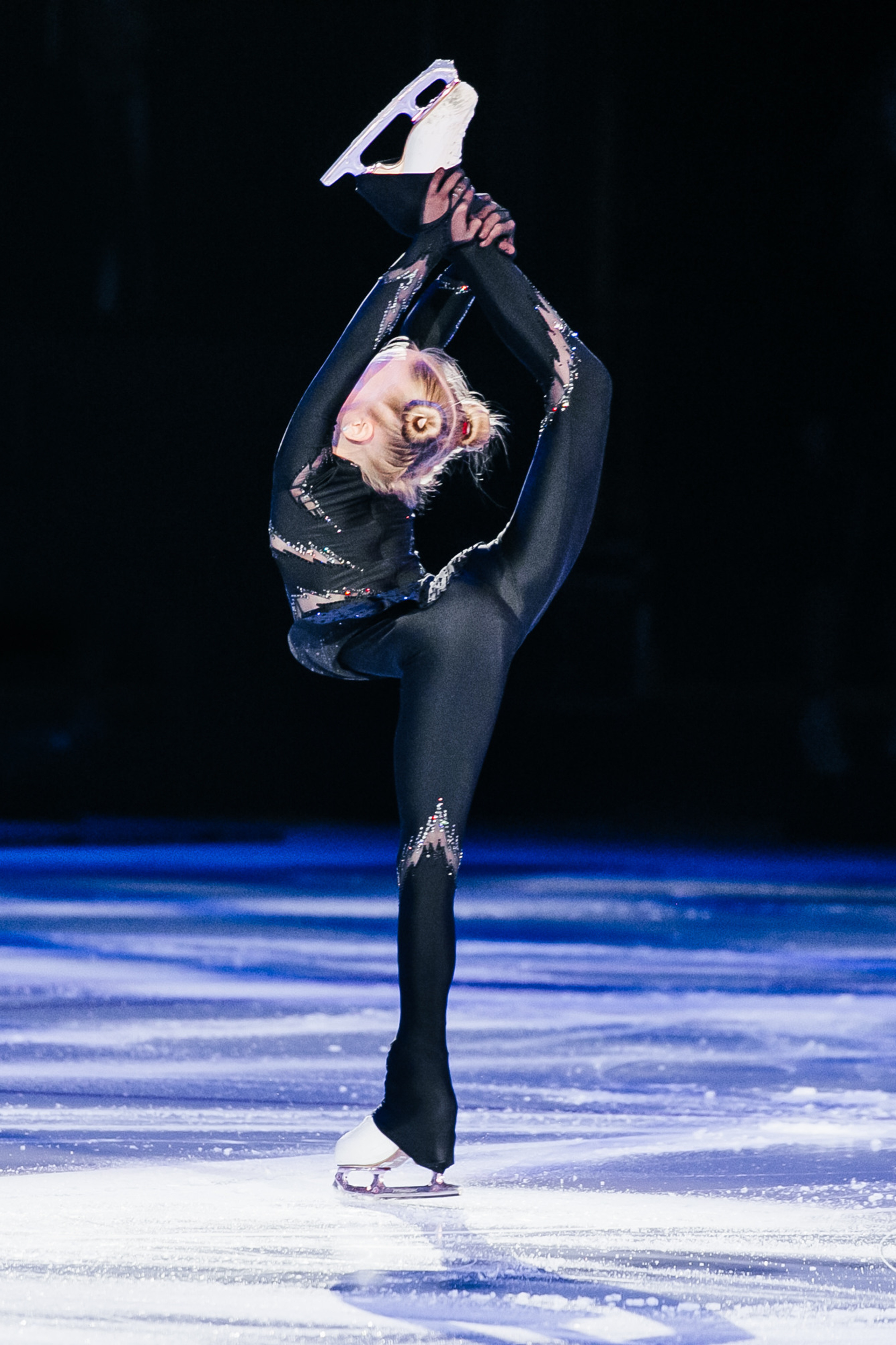 Портретный фотограф, свадебный фотограф, студийный фотограф, фотосессия Love Story, концертный фотограф, репортажный фотограф, коммерческий фотограф, фешн фотограф, международный фотограф, предметный фотограф