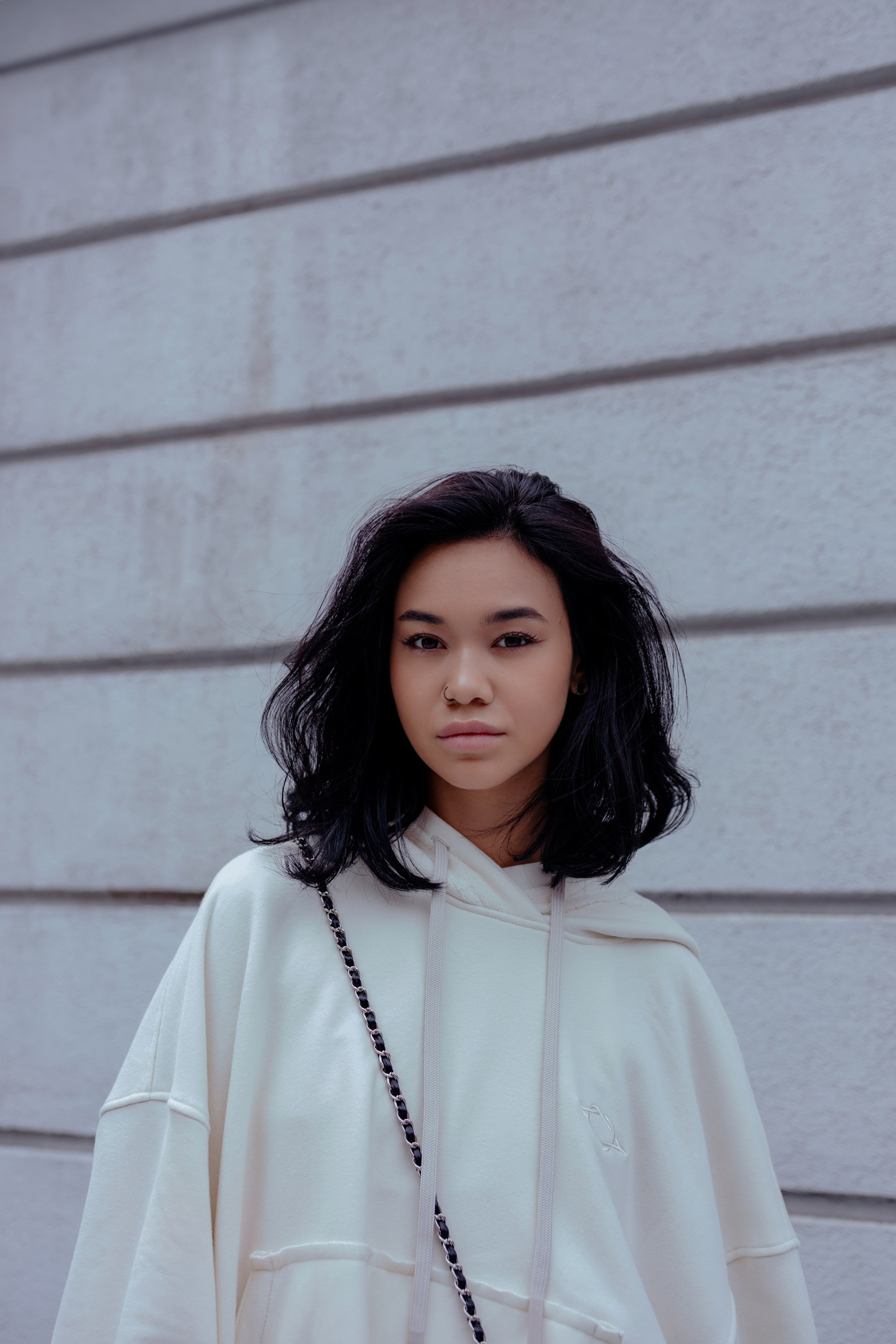 Атмосферное фото Леры в стиле street-fashion