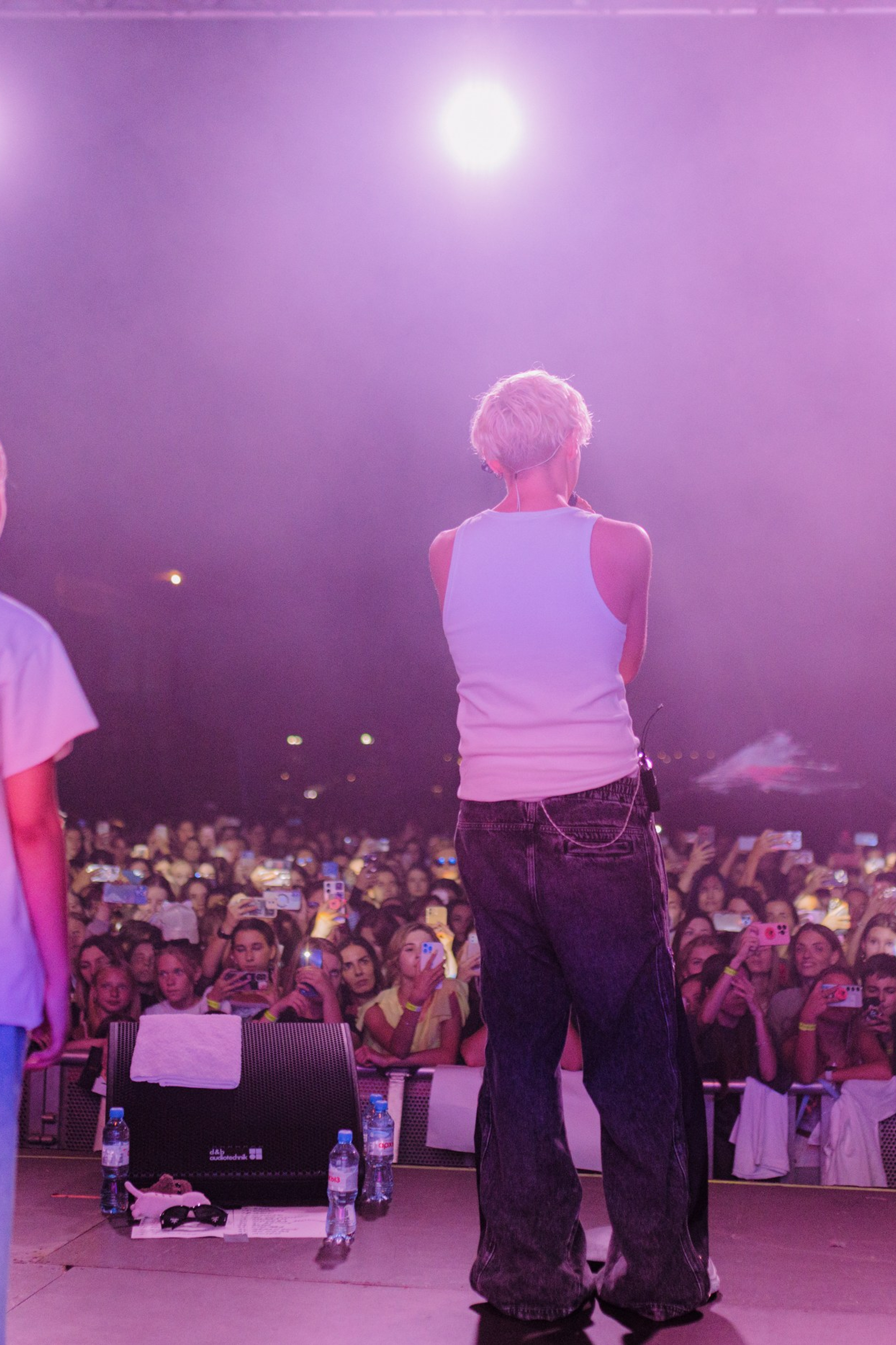 Ваня Дмитриенко в Roof Place. Фотограф и видеограф в Санкт-Петербурге Александра Флотская