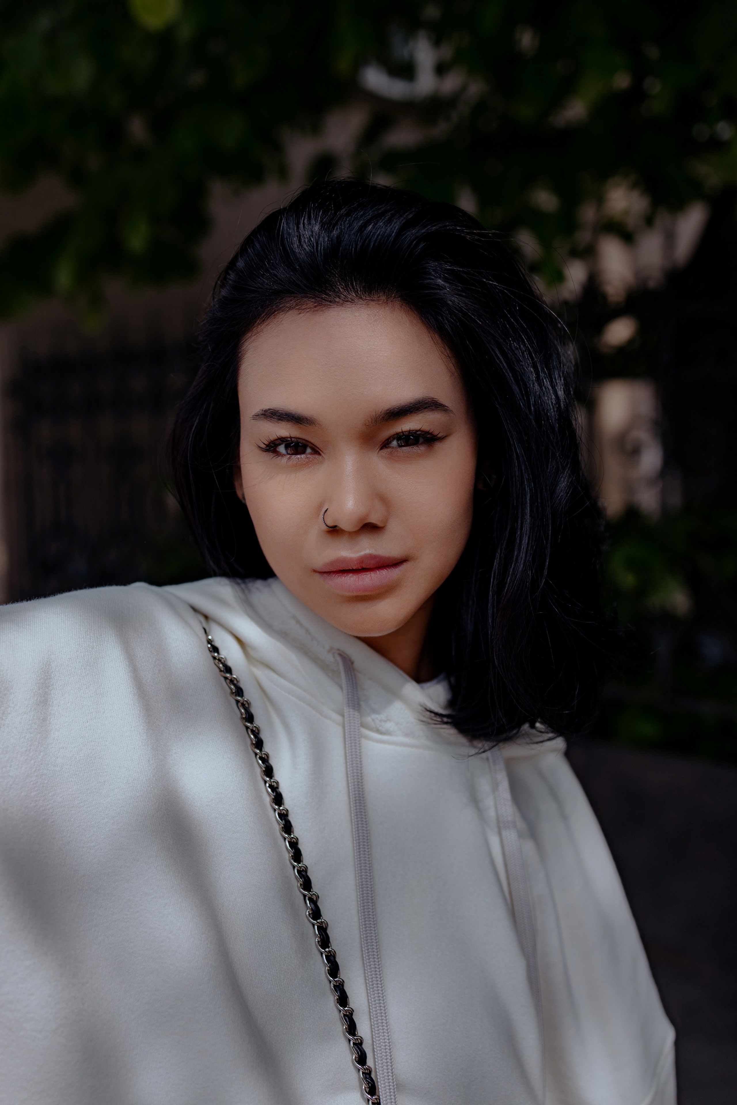 Атмосферное фото Леры в стиле street-fashion