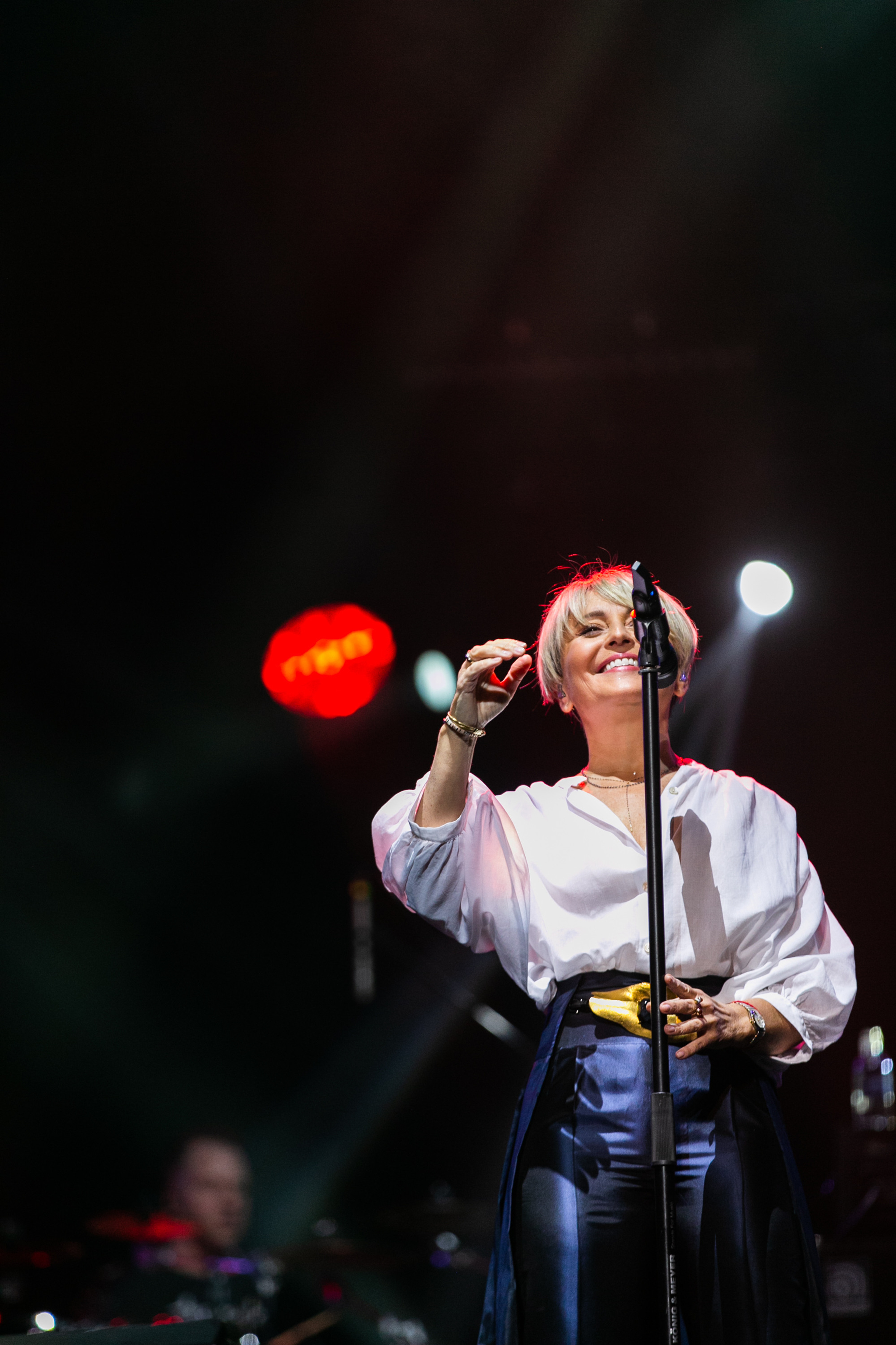 Портретный фотограф, свадебный фотограф, студийный фотограф, фотосессия Love Story, концертный фотограф, репортажный фотограф, коммерческий фотограф, фешн фотограф, международный фотограф, предметный фотограф