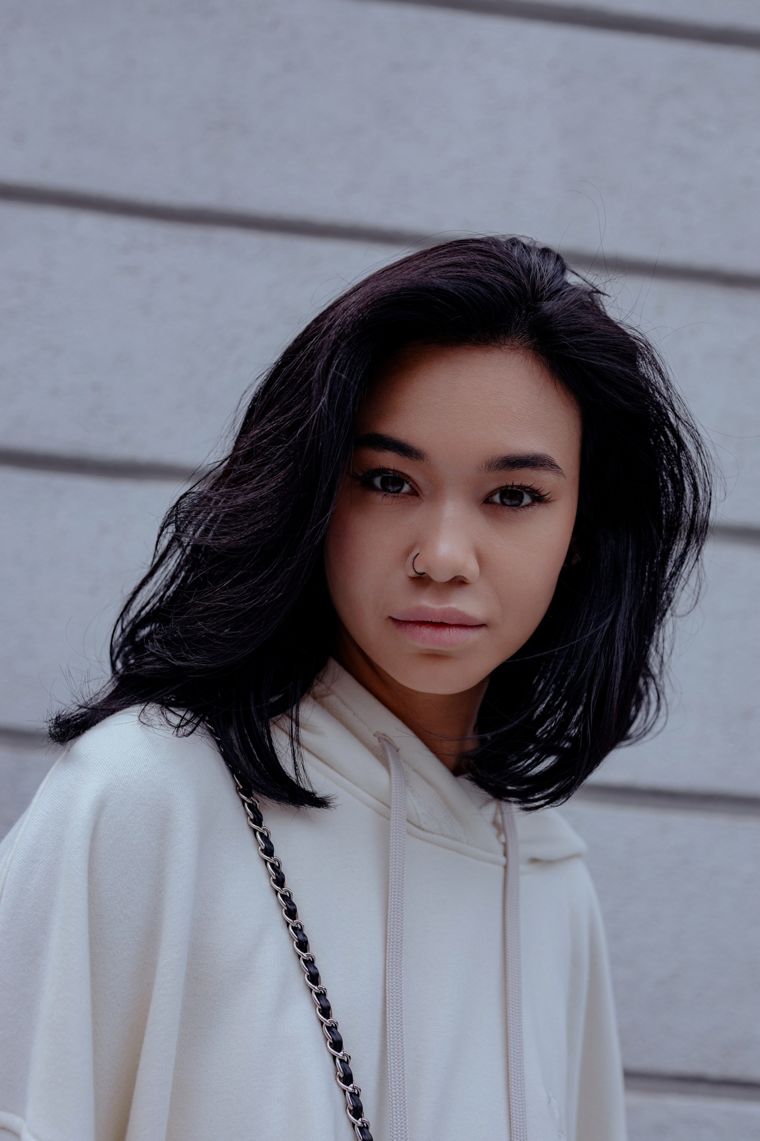 Атмосферное фото Леры в стиле street-fashion