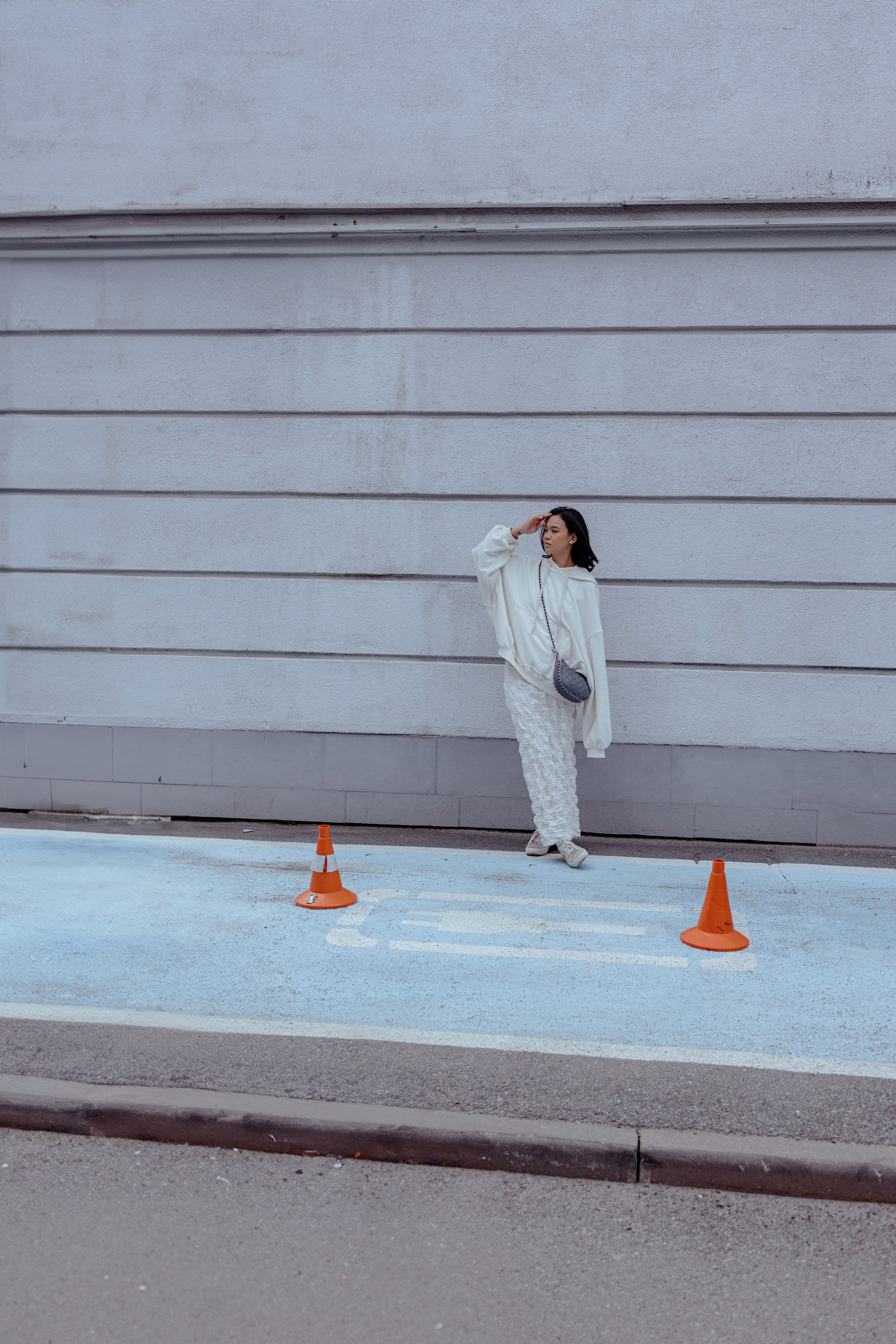 Атмосферное фото Леры в стиле street-fashion