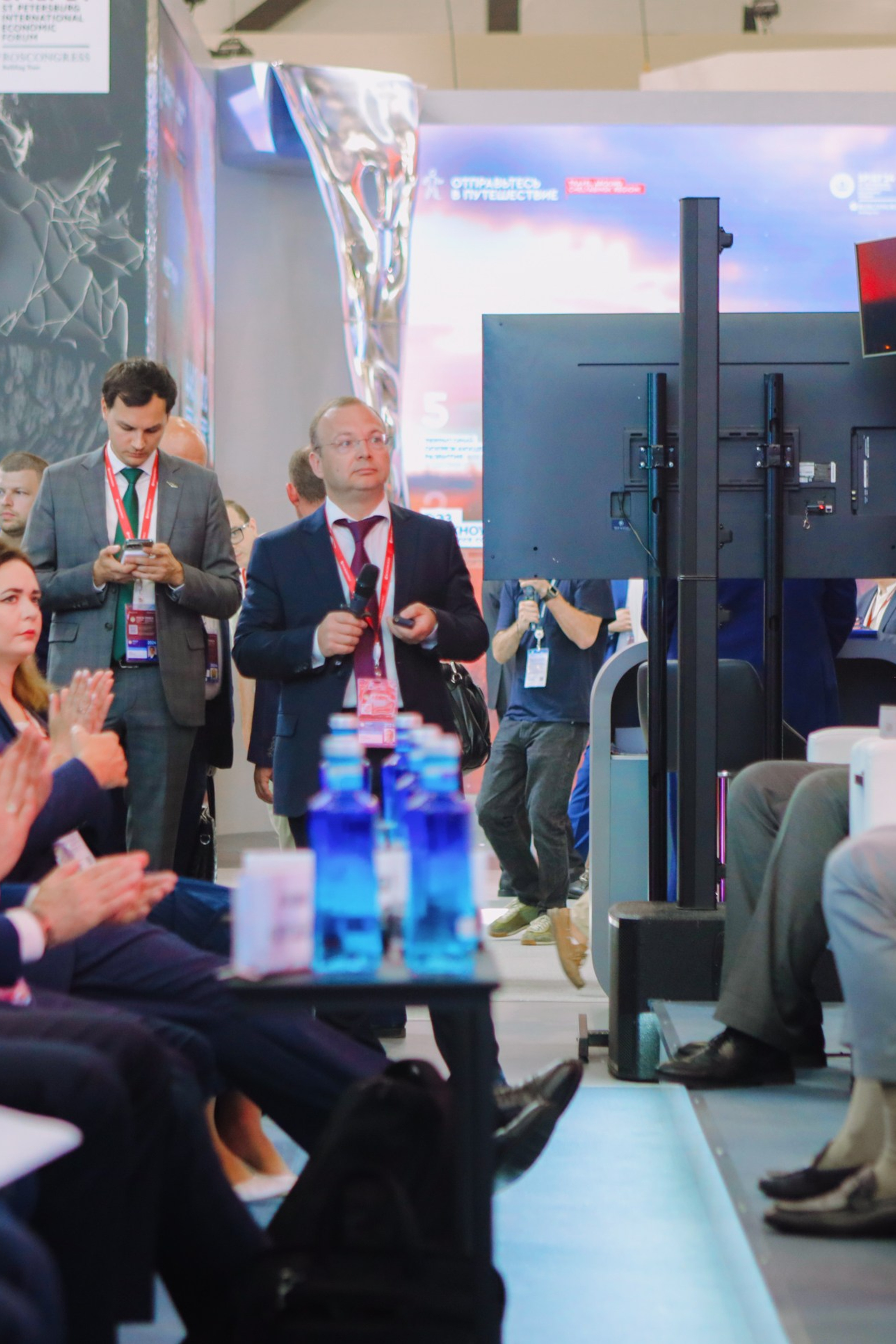 ПМЭФ 2024. Фотограф и видеограф в Санкт-Петербурге Александра Флотская