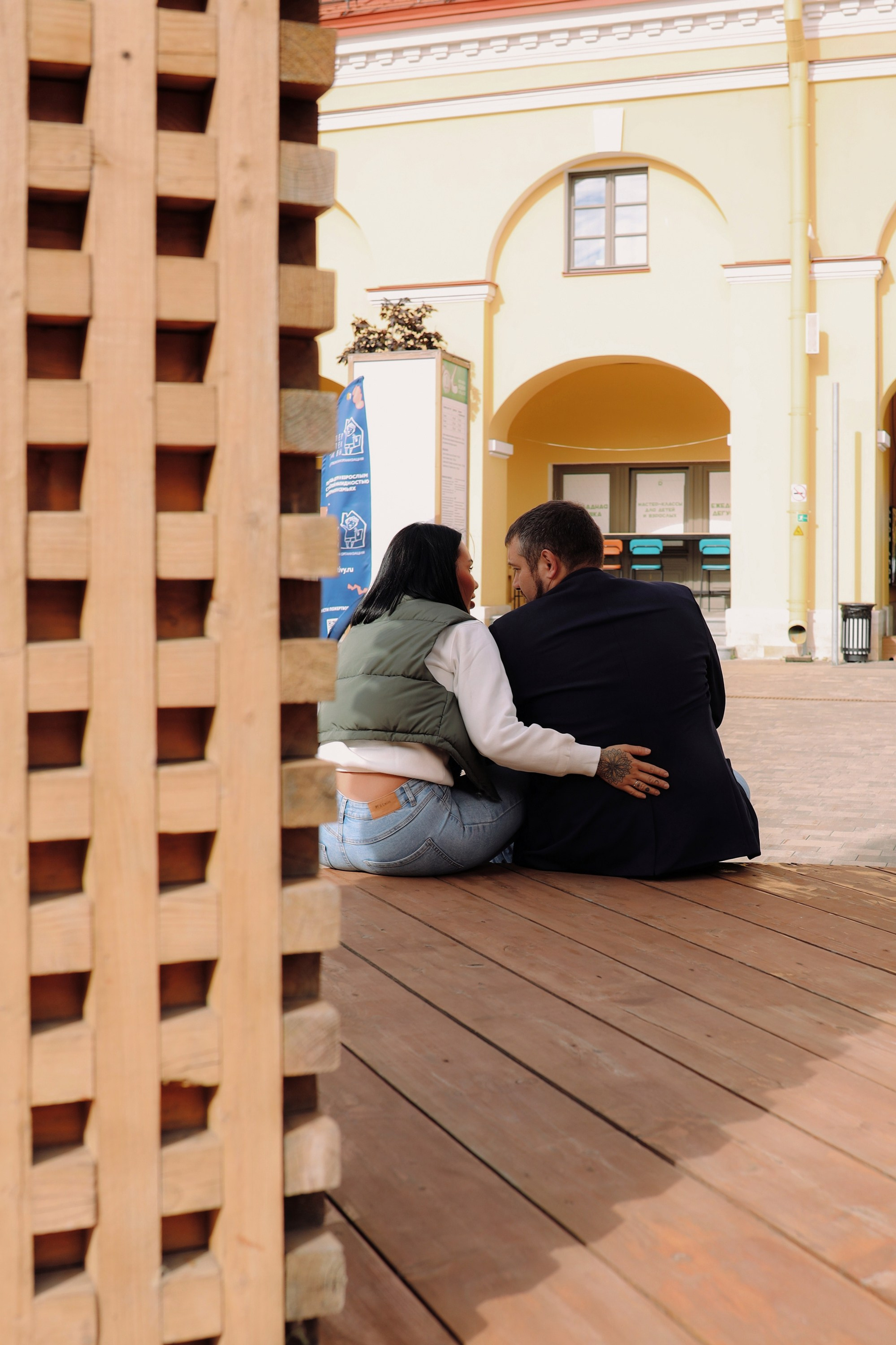 фотосъёмка пары на летней прогулке