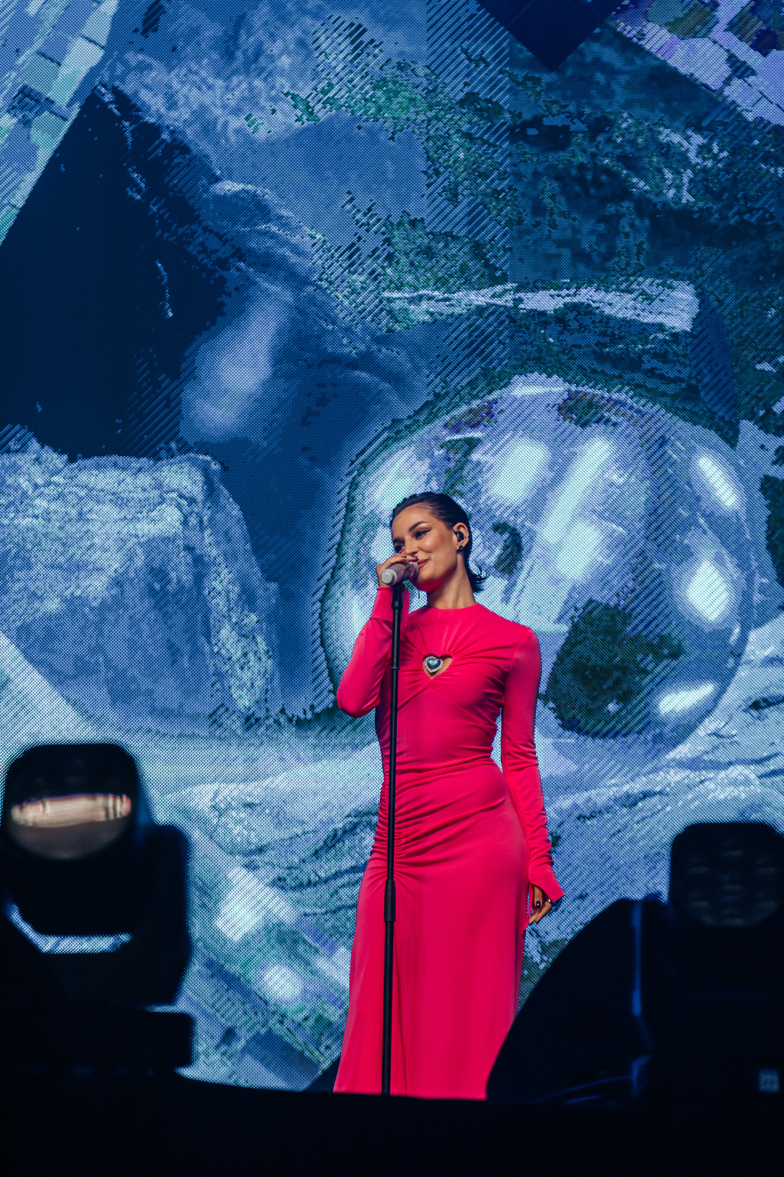 Портретный фотограф, свадебный фотограф, студийный фотограф, фотосессия Love Story, концертный фотограф, репортажный фотограф, коммерческий фотограф, фешн фотограф, международный фотограф, предметный фотограф