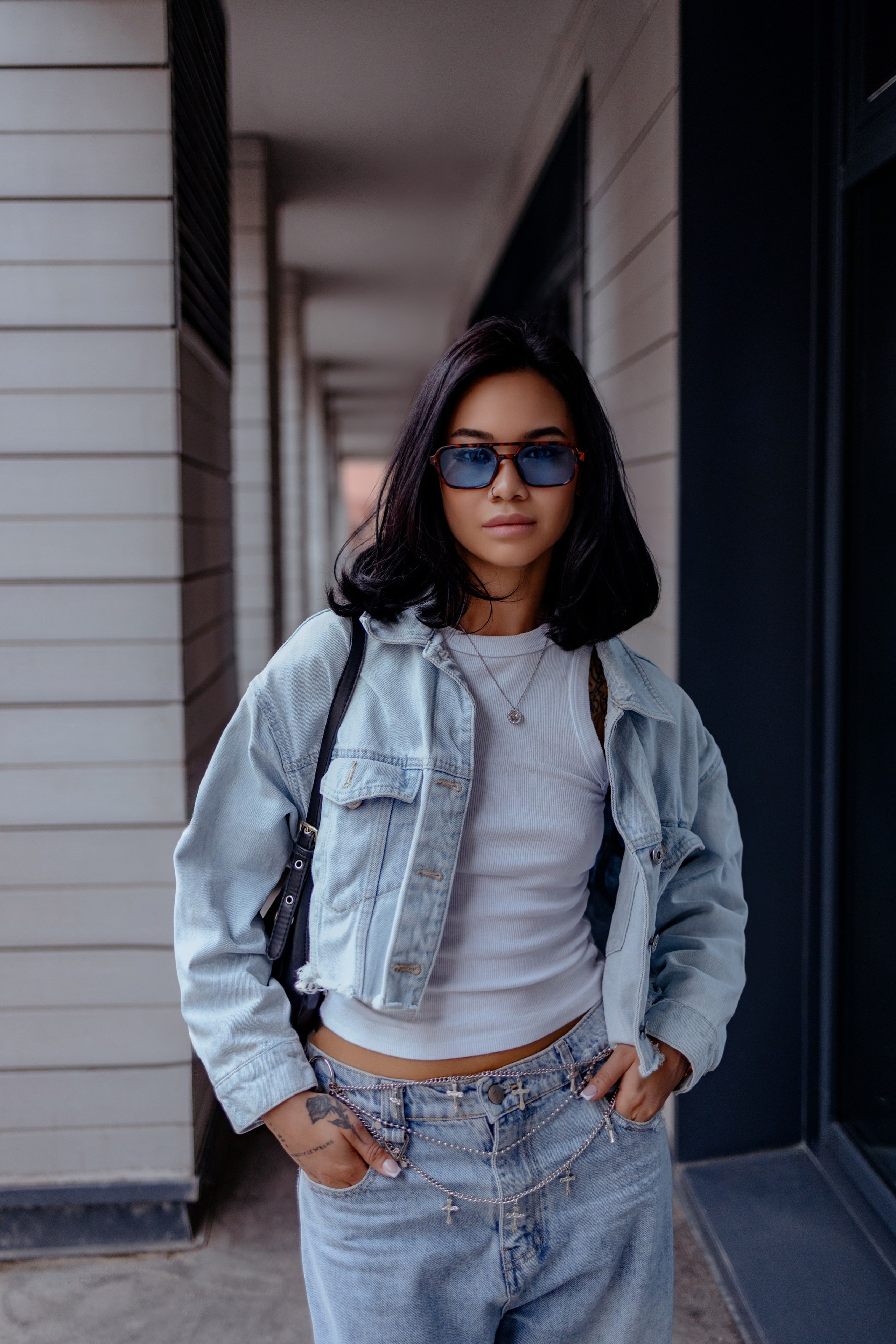 Атмосферное фото Леры в стиле street-fashion