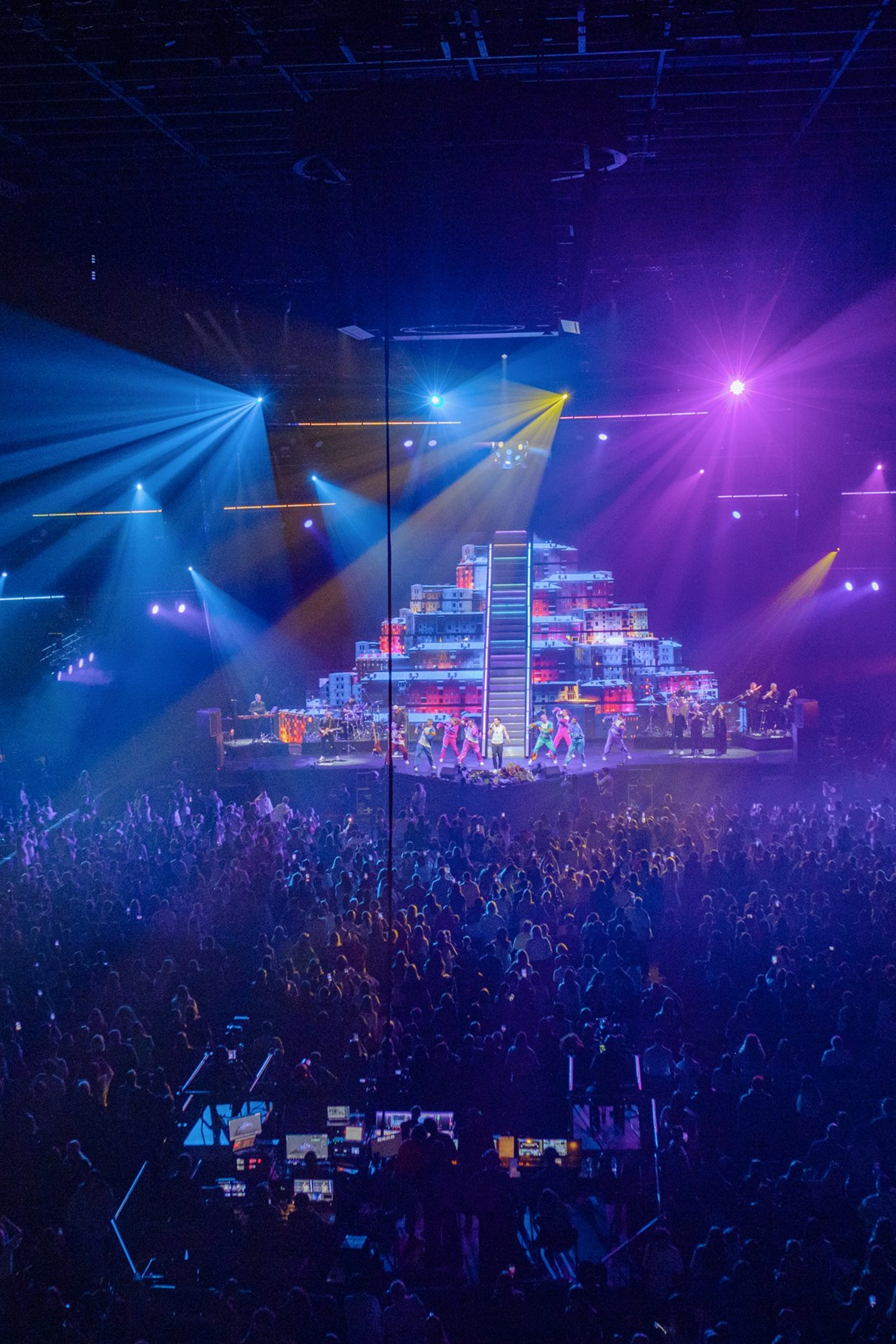 Концерт Димы Билана в&nbsp;Ледовом Дворце, Концерт Димы Билана в Санкт-Петербурге