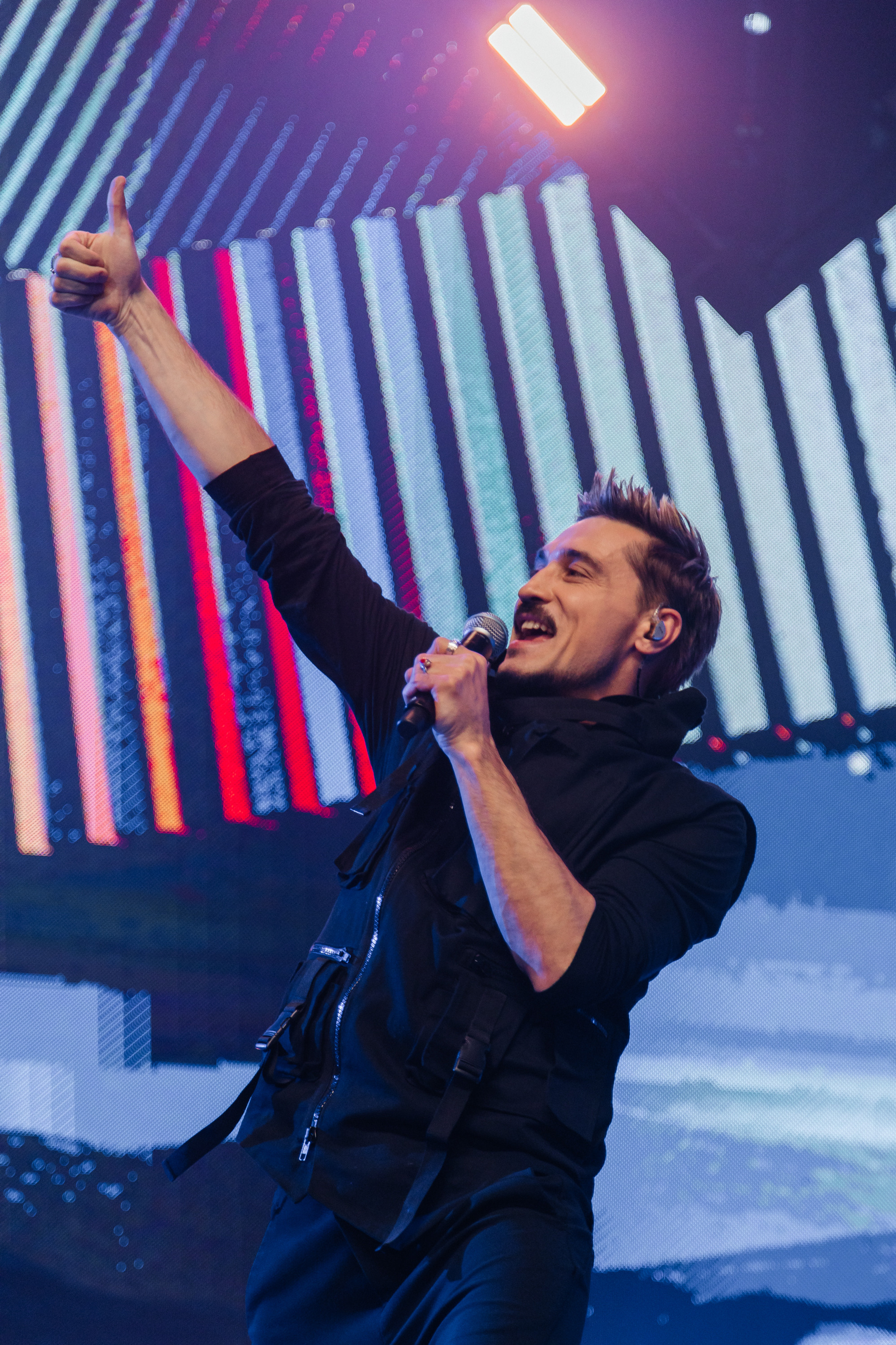 Портретный фотограф, свадебный фотограф, студийный фотограф, фотосессия Love Story, концертный фотограф, репортажный фотограф, коммерческий фотограф, фешн фотограф, международный фотограф, предметный фотограф