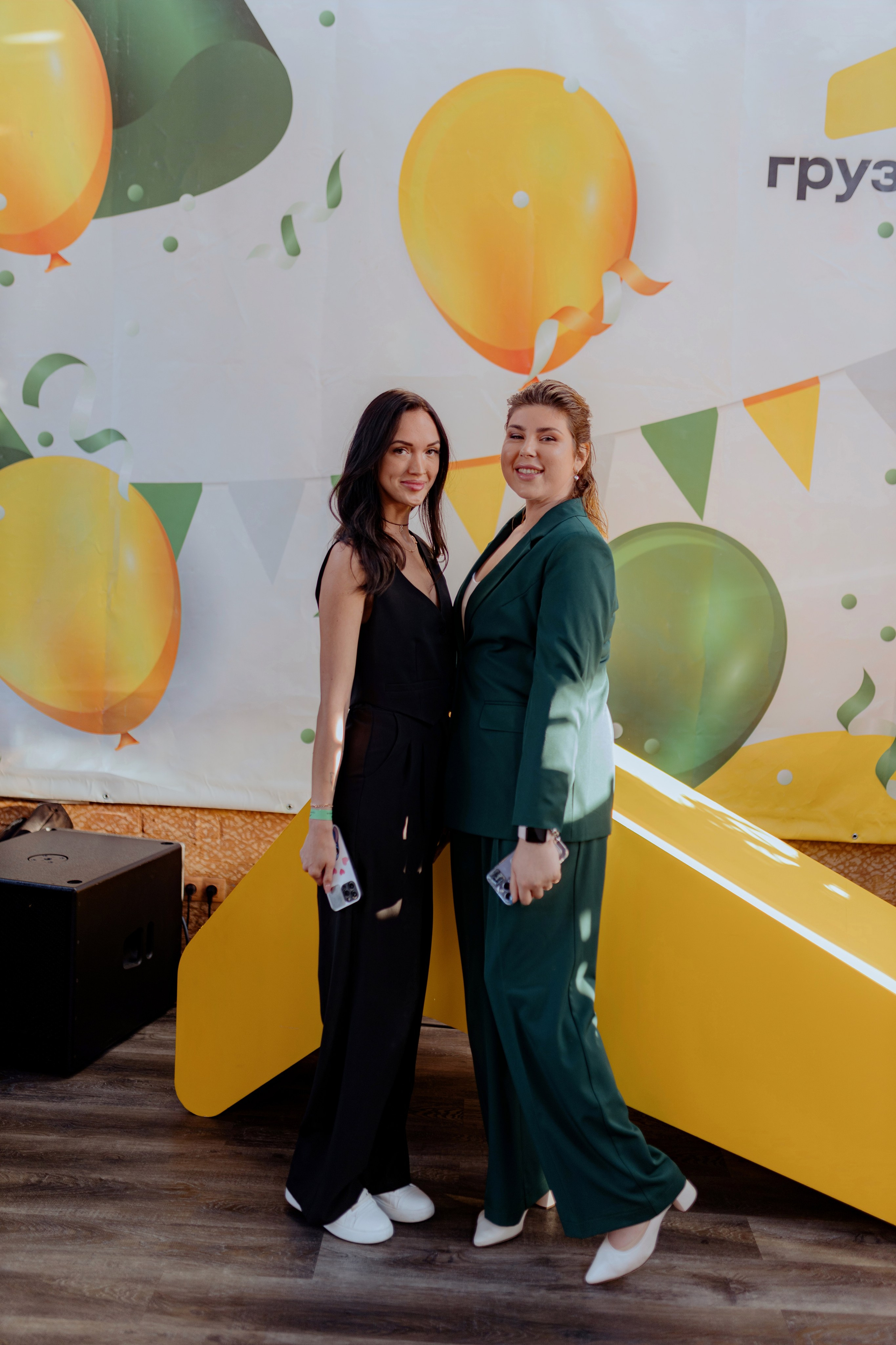 Корпоратив, корпоративная фотосессия, репортаж корпоратива, репортаж корпоративного праздника, фотосъёмка корпоратива, съёмка корпоратива, компания Грузовичкоф, День Рождения Грузовичкоф, 18 лет компании Грузовичкоф, фотограф на корпоратив, фотограф на день рождения, фотограф на день рождения компании, репортажный фотограф, репортаж праздника, фотосъёмка праздника, фотограф на новый год, фотограф санкт-петербург, фотограф питер, фотограф москва, фотограф спб