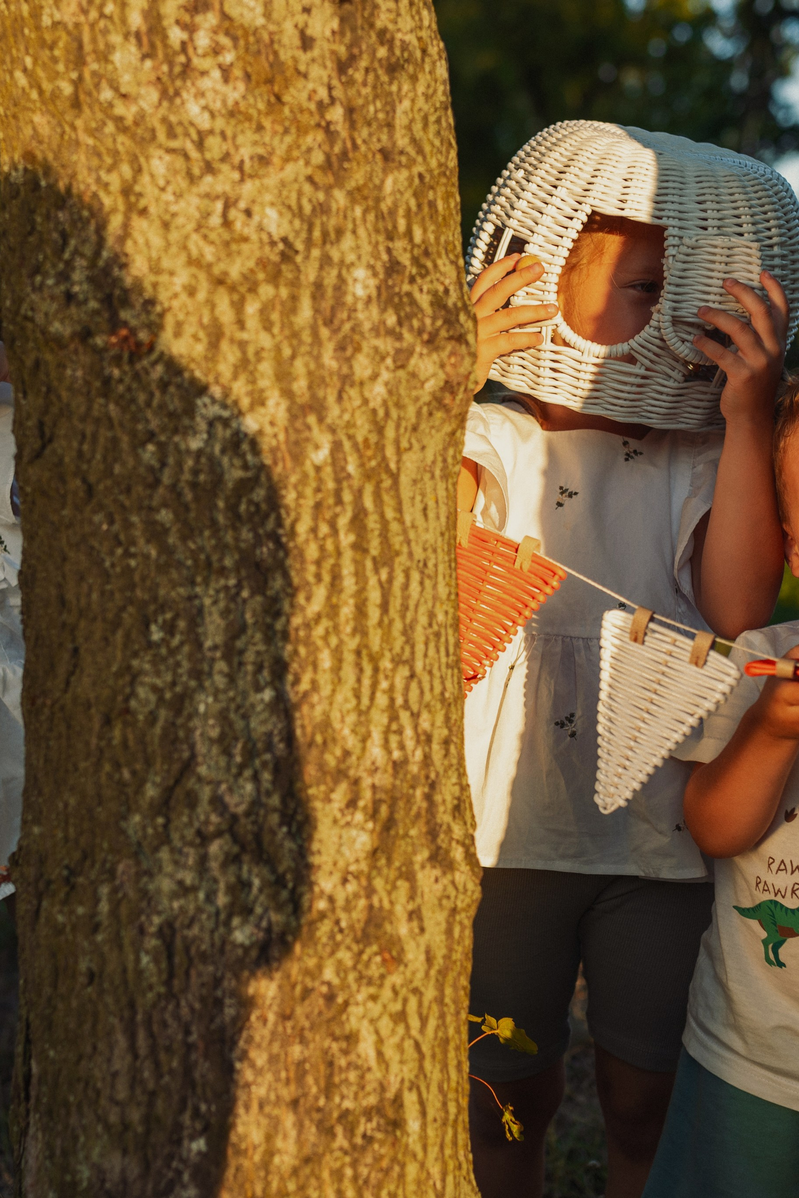 семейная фотосессия с детьми в солнечный день