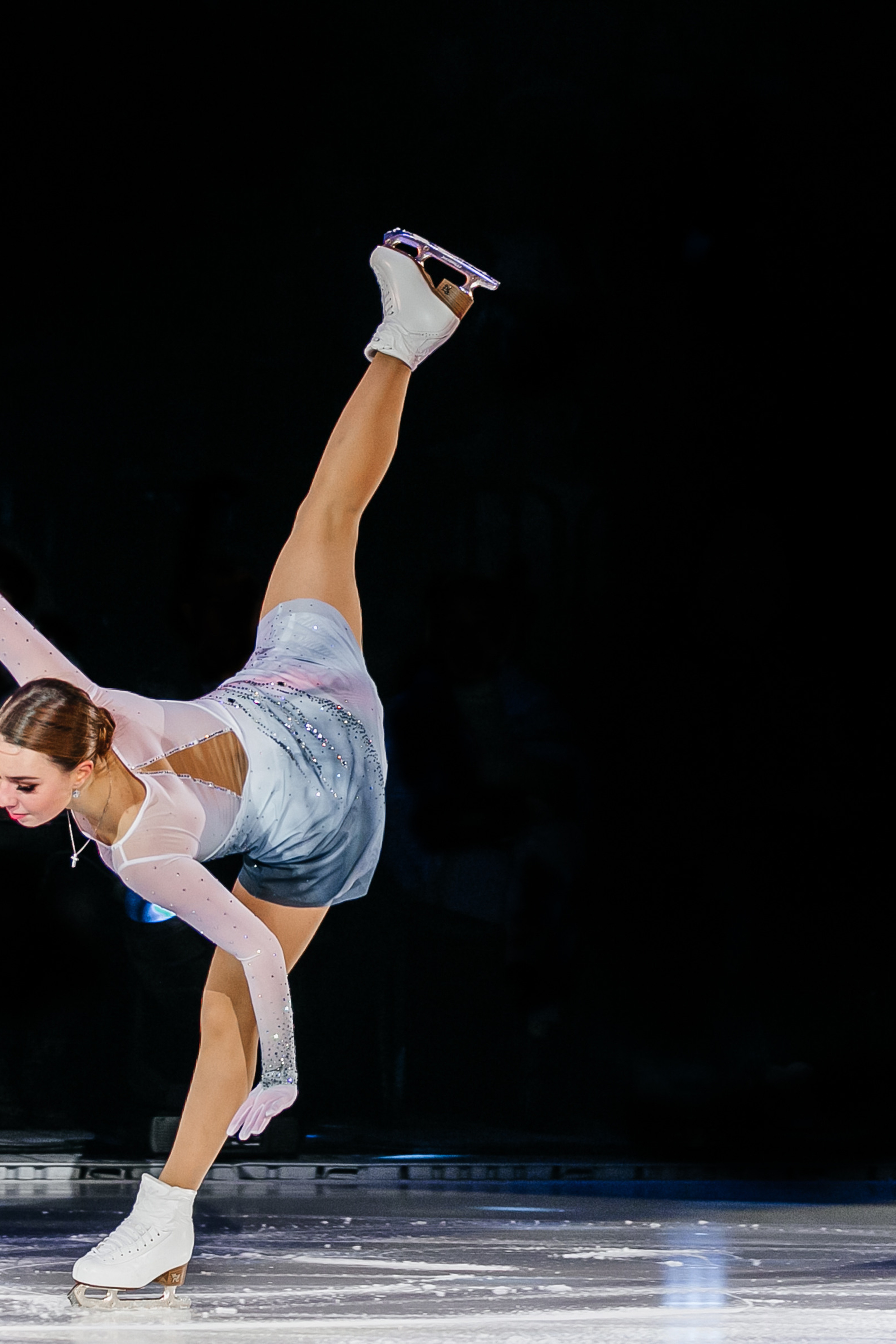 Портретный фотограф, свадебный фотограф, студийный фотограф, фотосессия Love Story, концертный фотограф, репортажный фотограф, коммерческий фотограф, фешн фотограф, международный фотограф, предметный фотограф