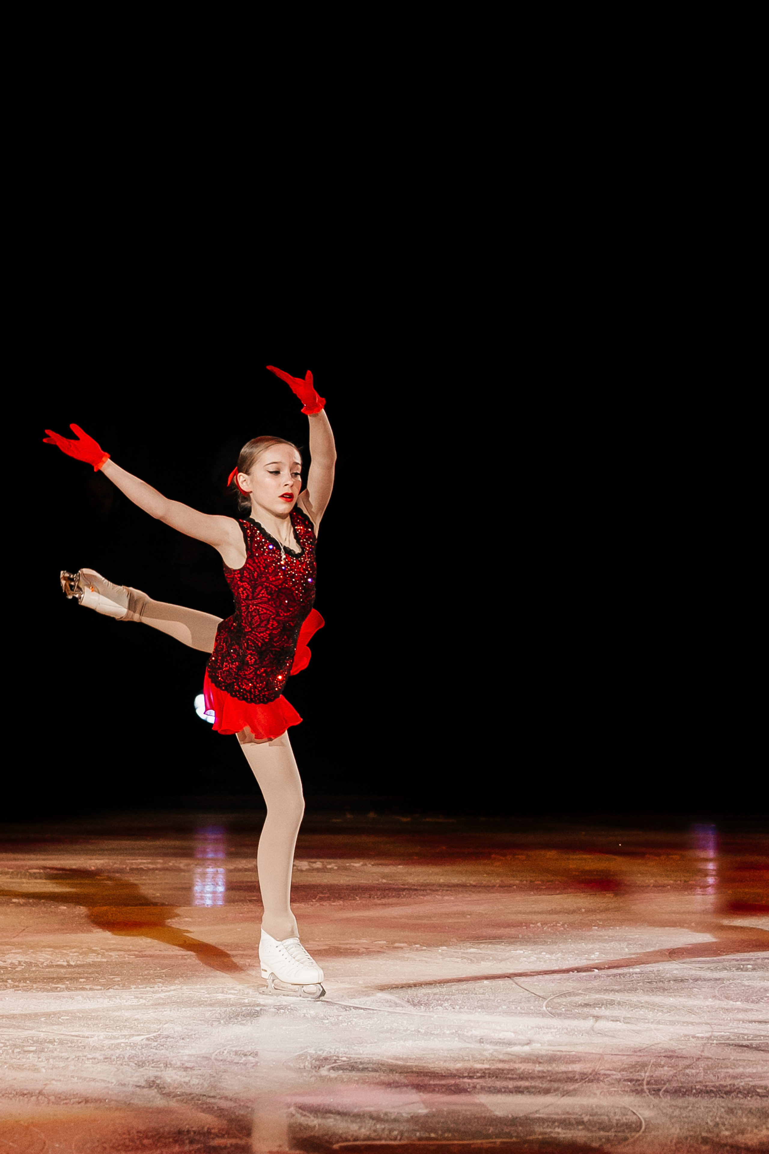 Портретный фотограф, свадебный фотограф, студийный фотограф, фотосессия Love Story, концертный фотограф, репортажный фотограф, коммерческий фотограф, фешн фотограф, международный фотограф, предметный фотограф