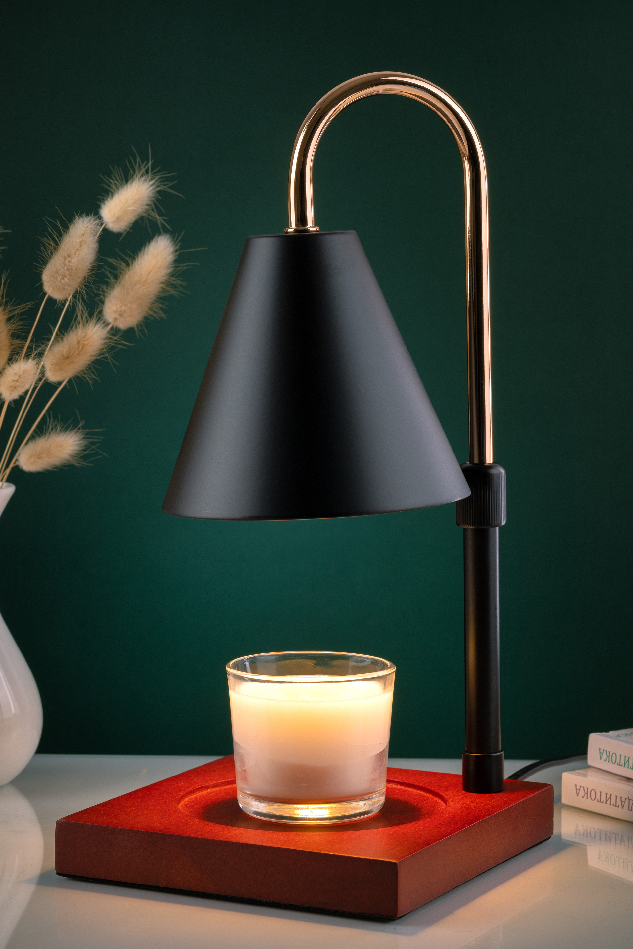 Лампа ароматическая