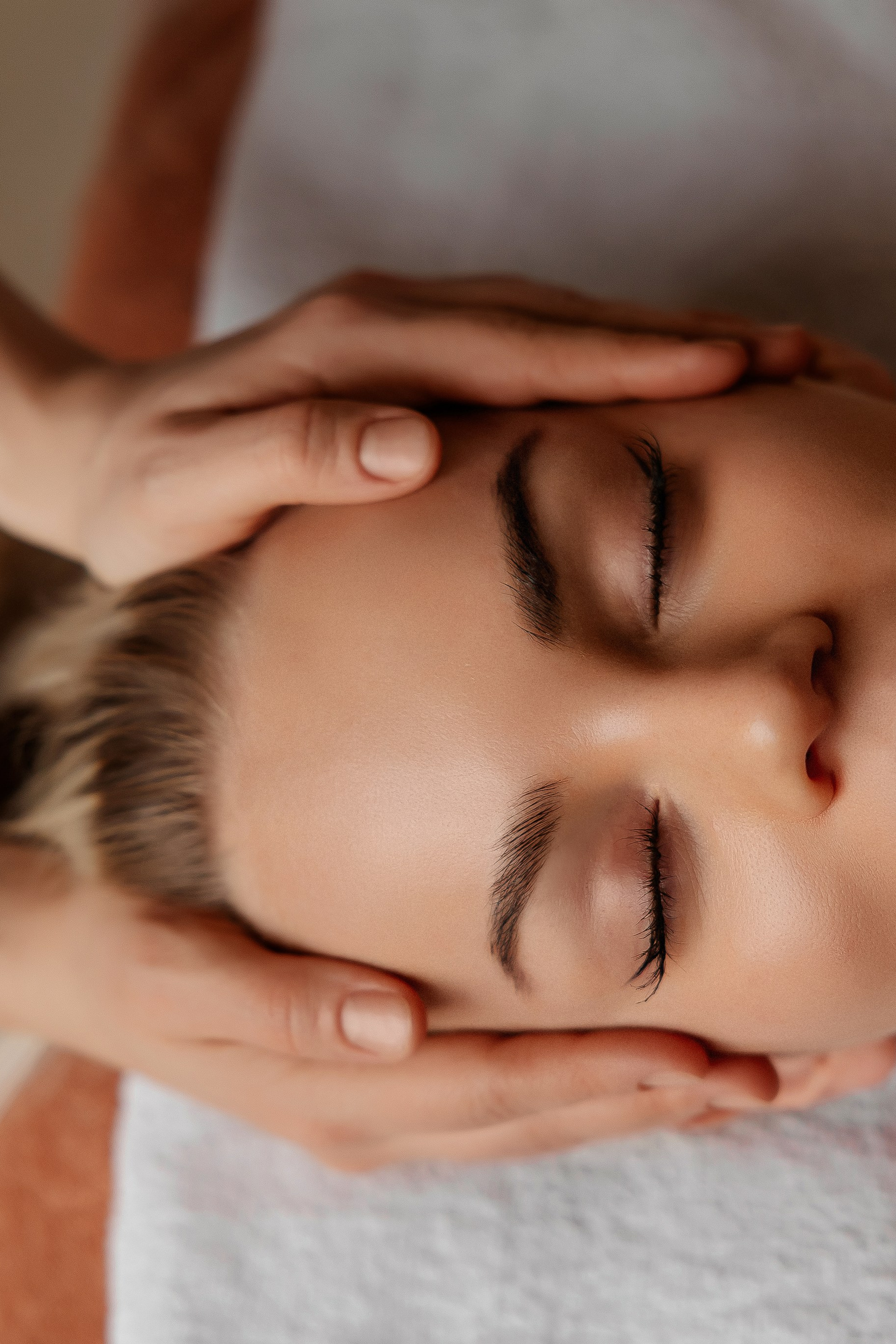 Контент съёмка массажист. СВАДЕБНЫЙ ФОТОГРАФ НАТАЛИКА