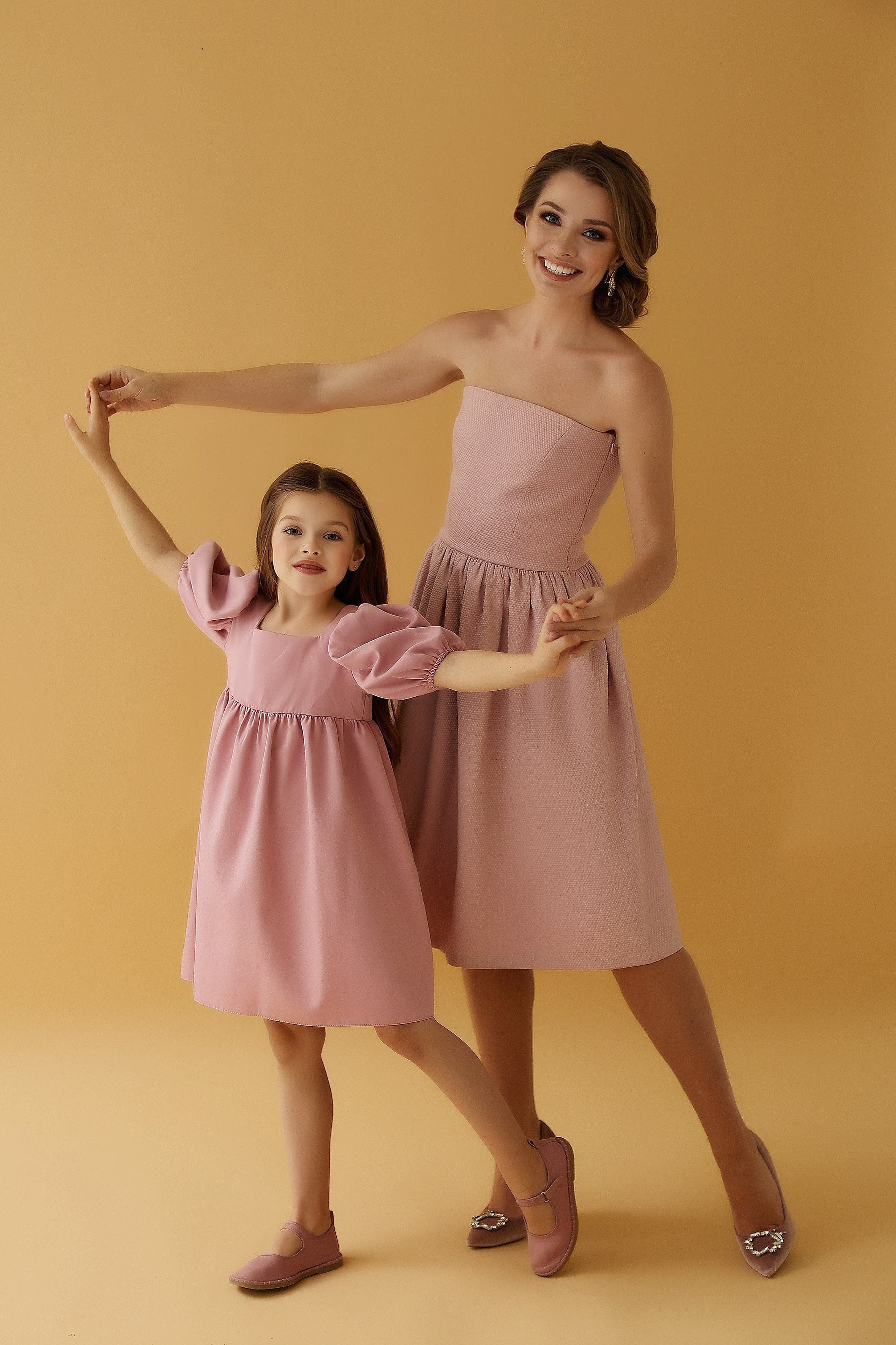 Весна мама и дочка. СВАДЕБНЫЙ ФОТОГРАФ НАТАЛИКА