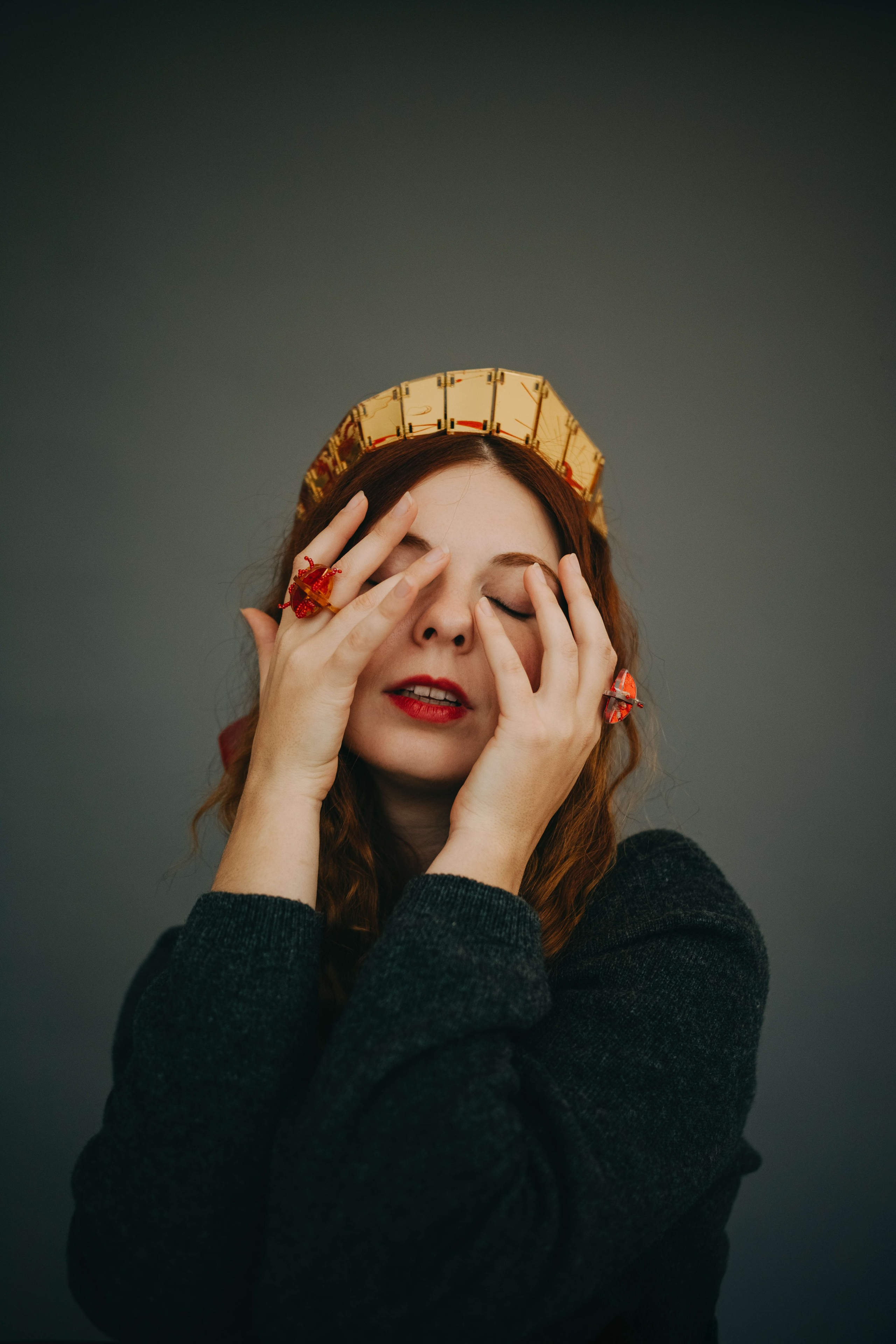 Съемка для бренда украшений в славянском стиле