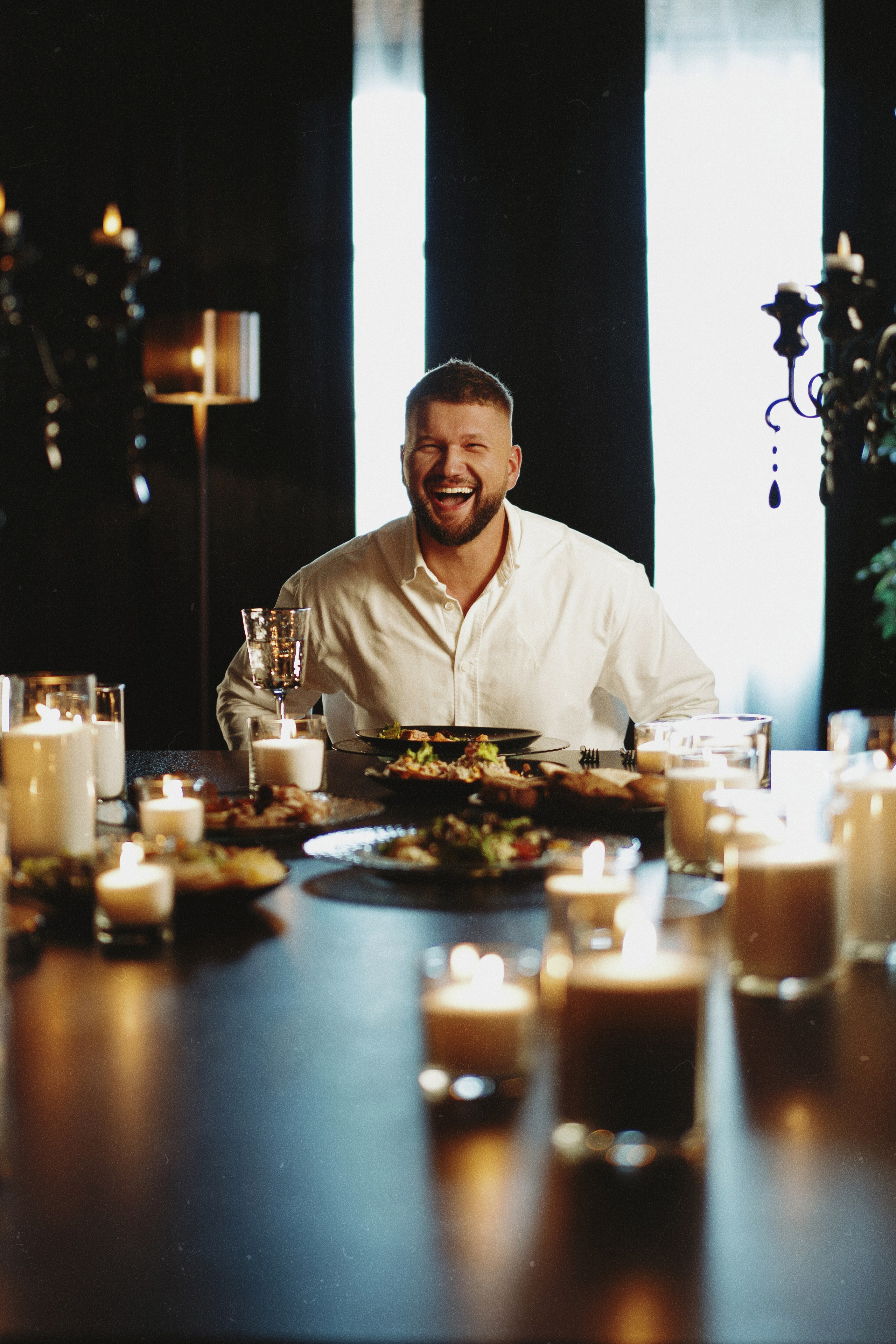 Приятный Ильдар. Михаил Евтух — фотограф для брендов и маркетплейсов в Минске