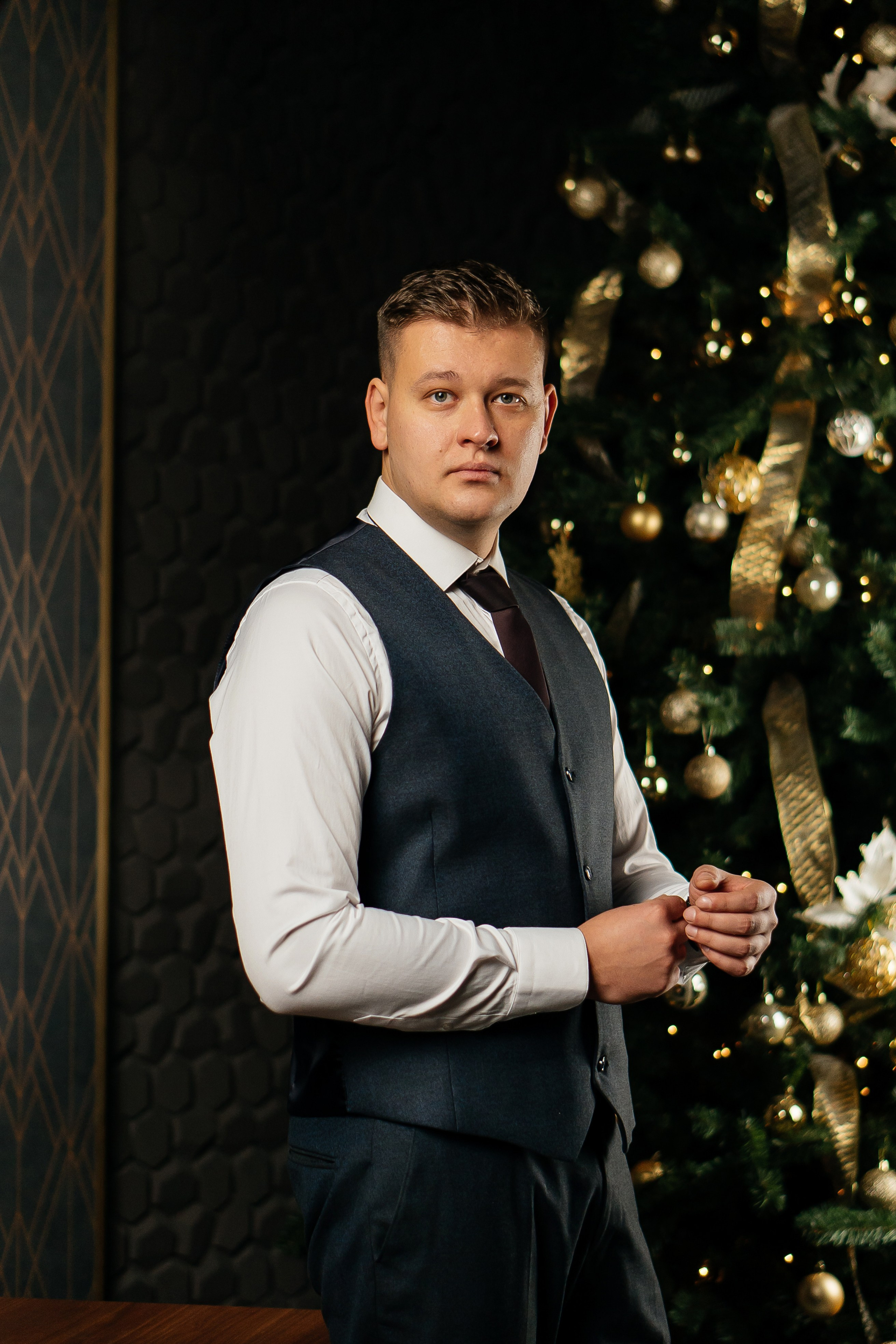 Бизнес фотосессия. Михаил Евтух — фотограф для брендов и маркетплейсов в Минске