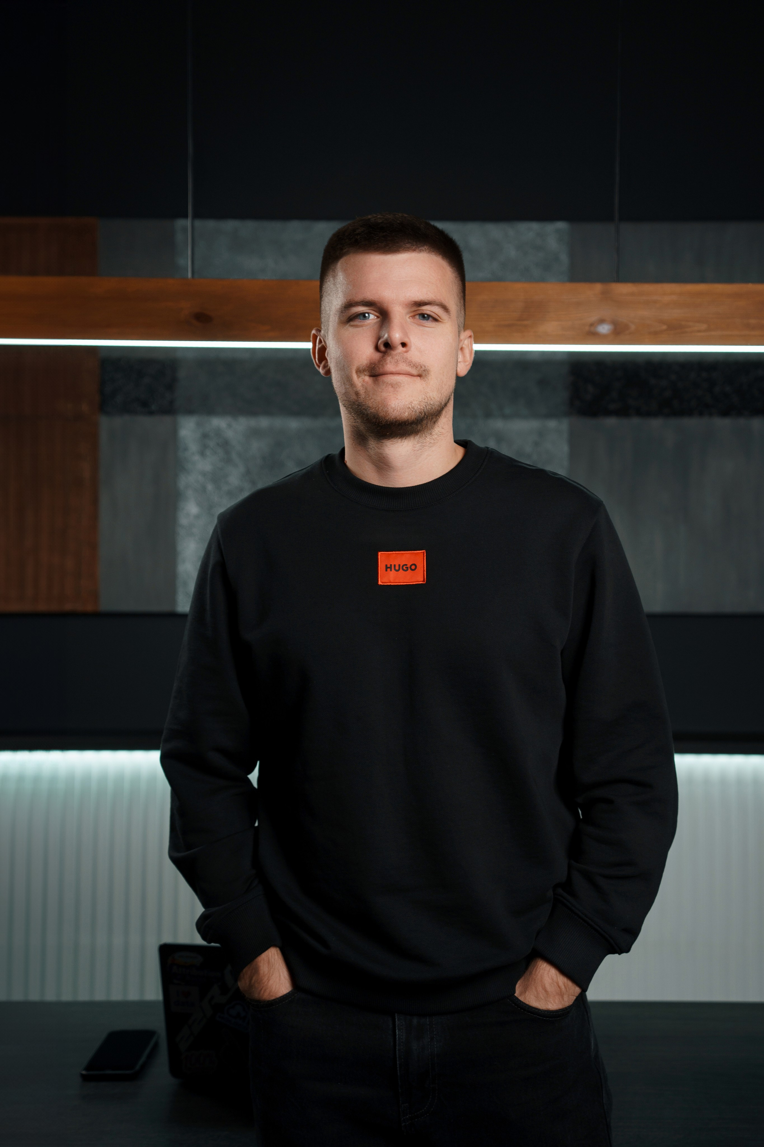 Бизнес фотосессия. Михаил Евтух — фотограф для брендов и маркетплейсов в Минске