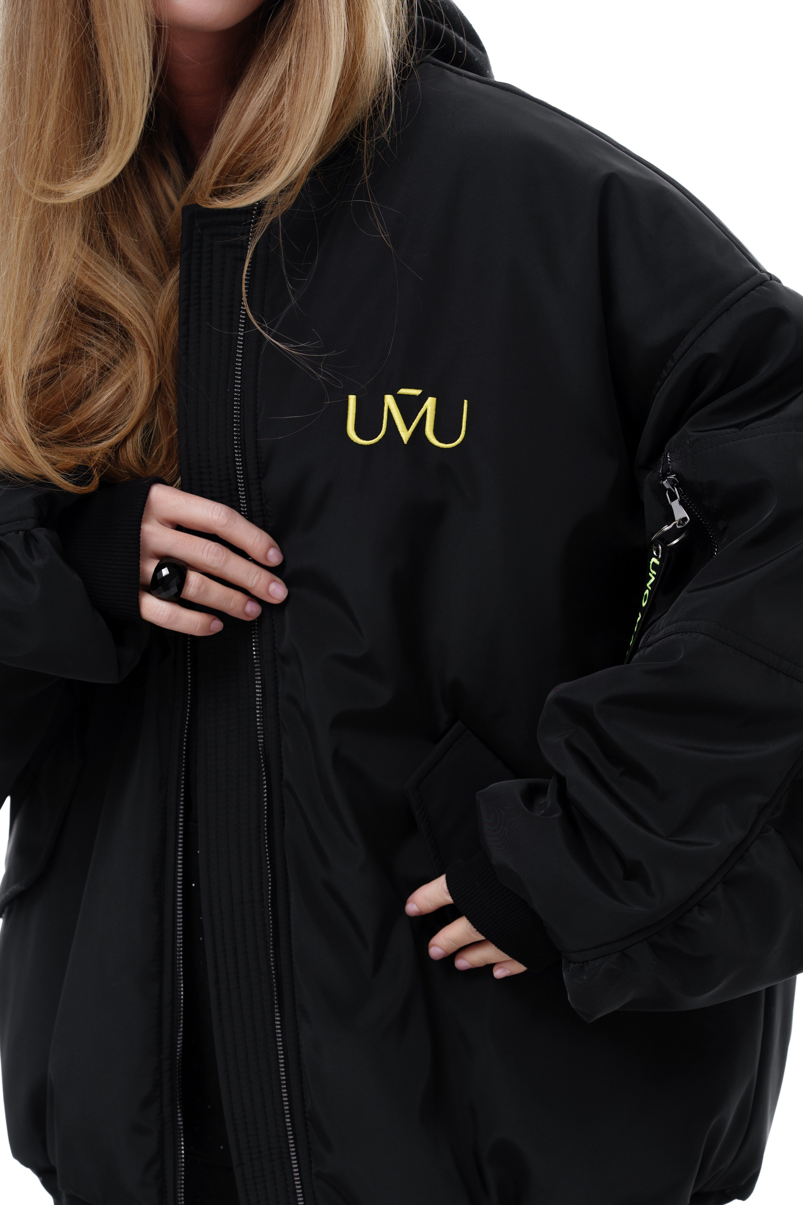 Uno mas uno. Михаил Евтух — фотограф для брендов и маркетплейсов в Минске