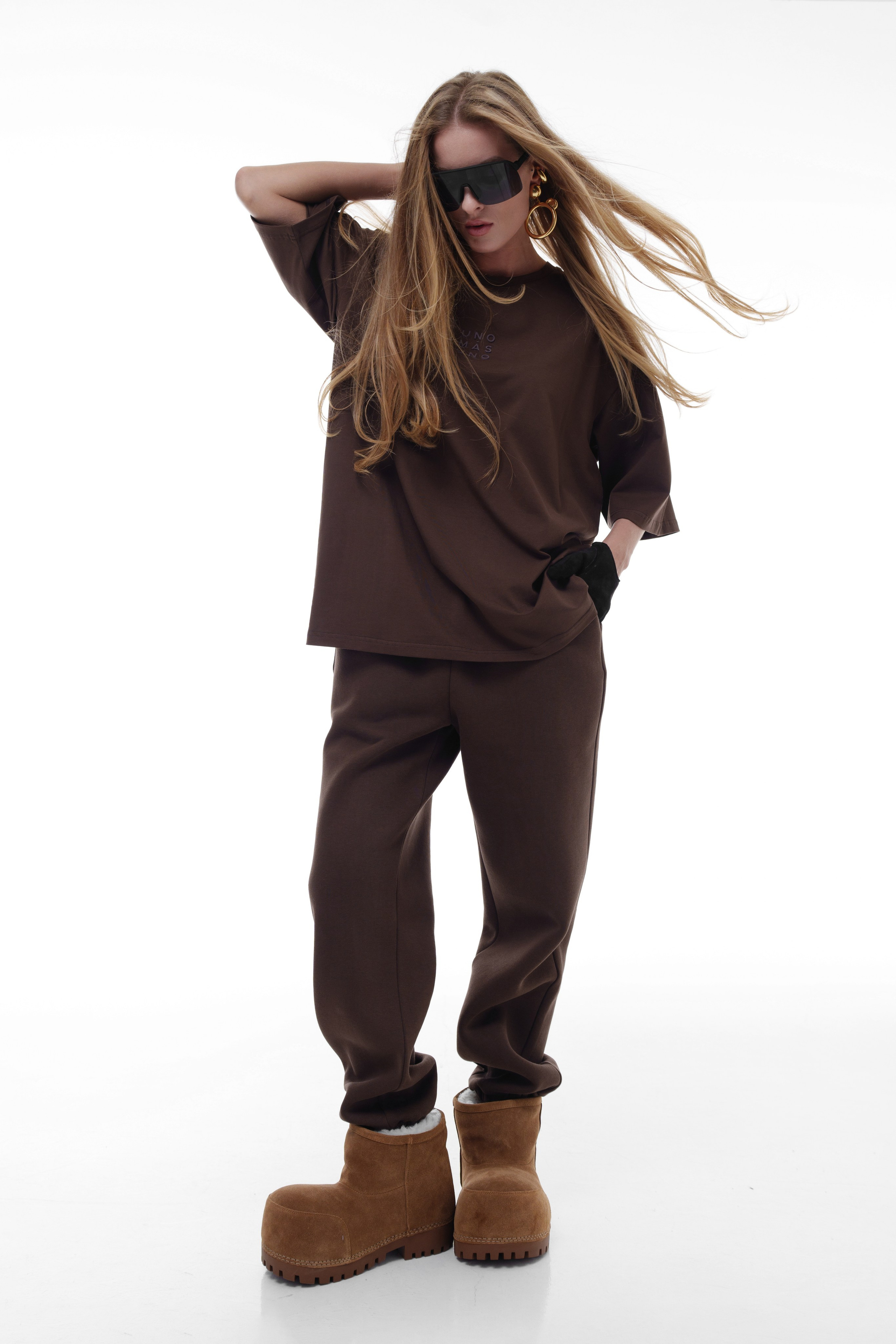 Uno mas uno. Михаил Евтух — фотограф для брендов и маркетплейсов в Минске