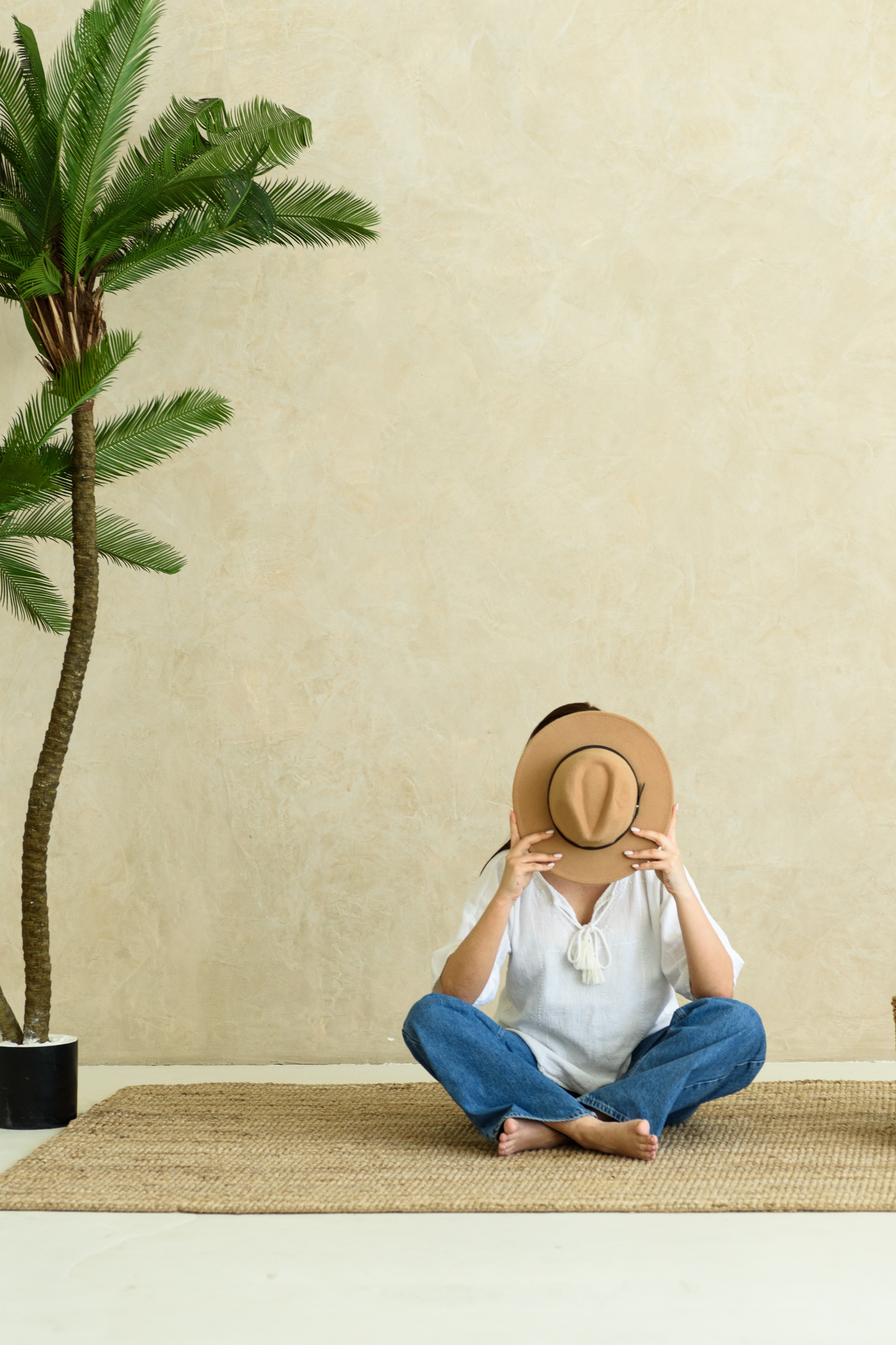 Контент для брендов, экспертов и бьюти мастеров. Предметный контент — фотограф в Саратове Юлия