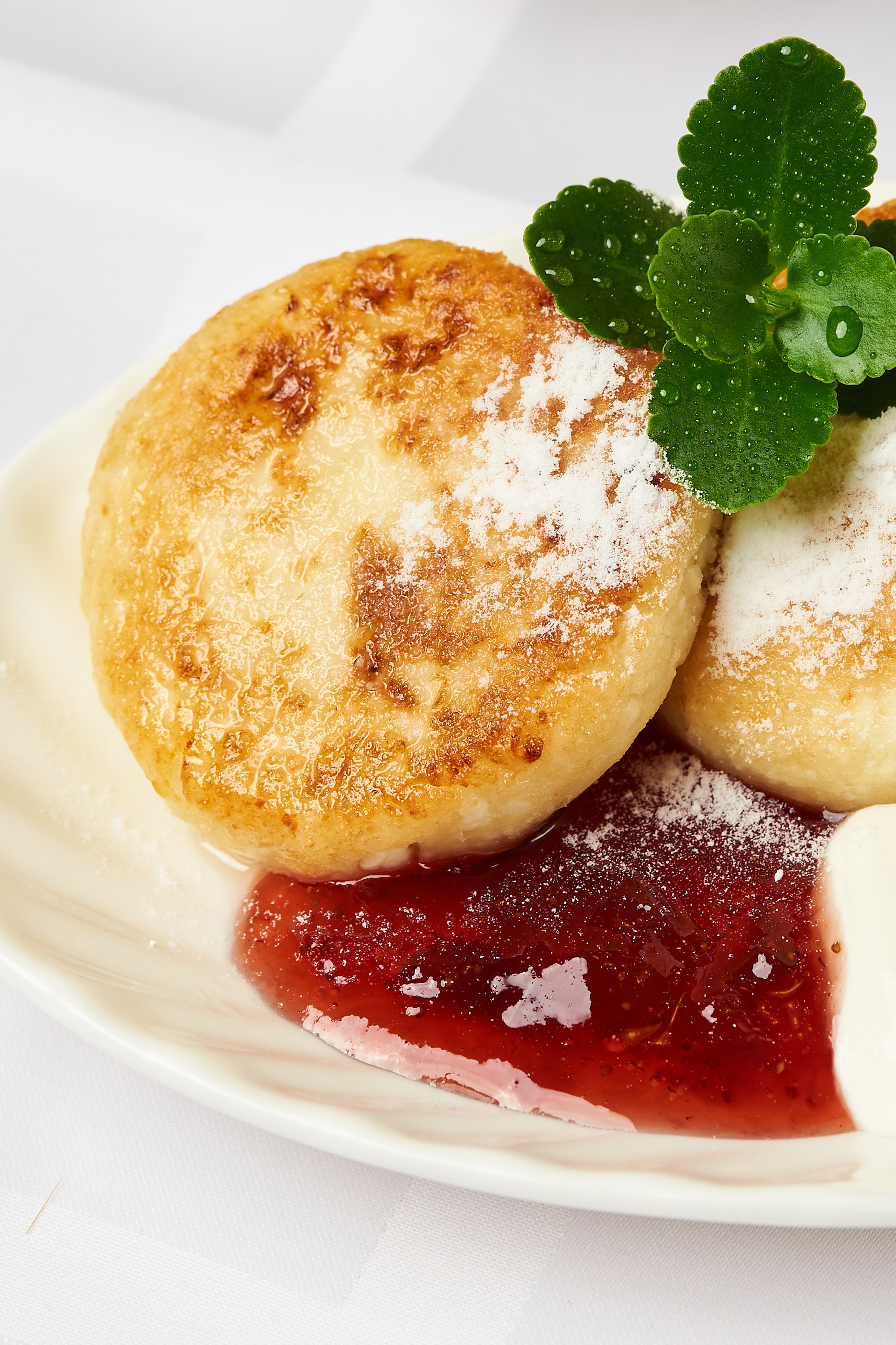 Контент для брендов, экспертов и бьюти мастеров. Предметный контент — фотограф в Саратове Юлия