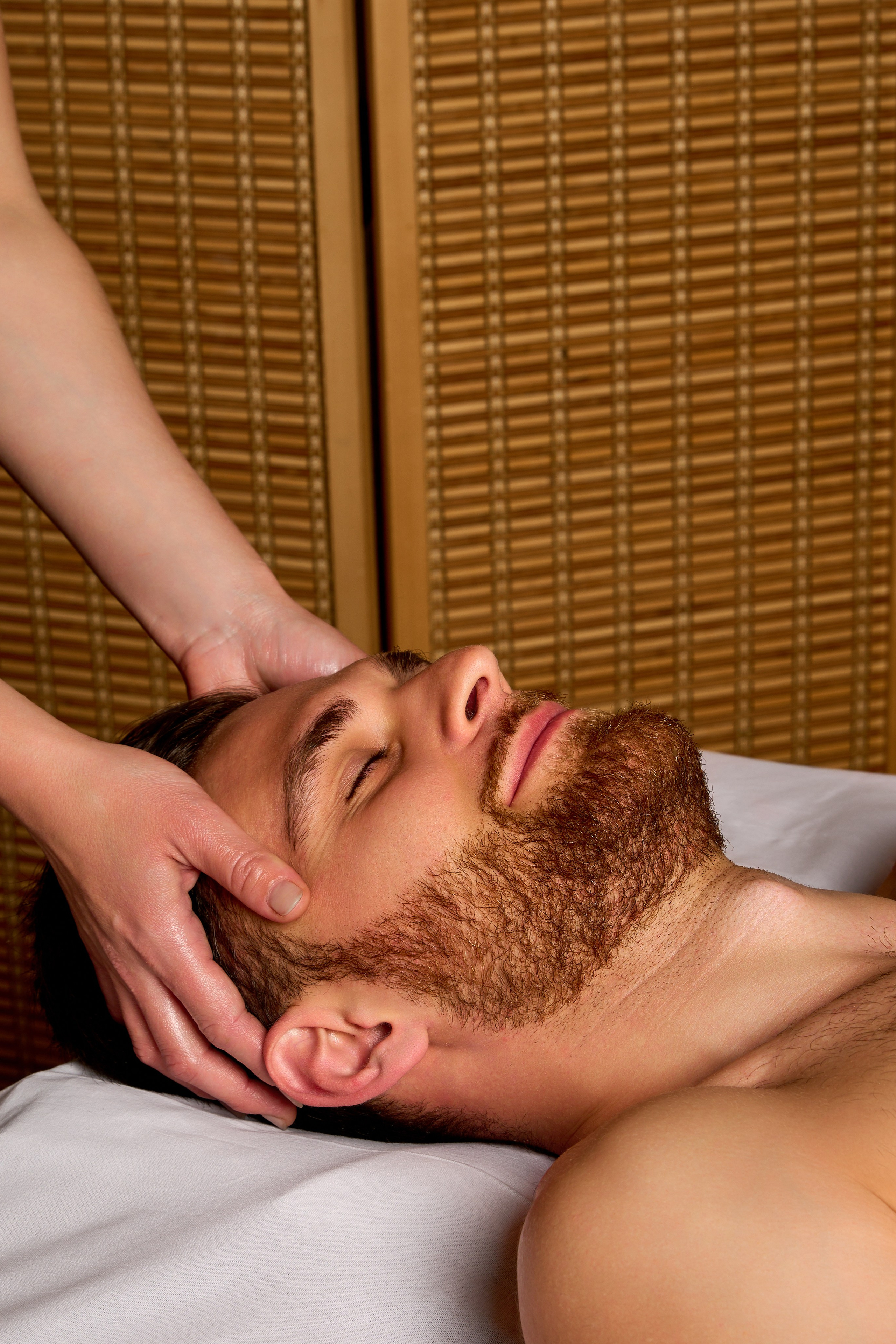 Контент для брендов, экспертов и бьюти мастеров. Предметный контент — фотограф в Саратове Юлия