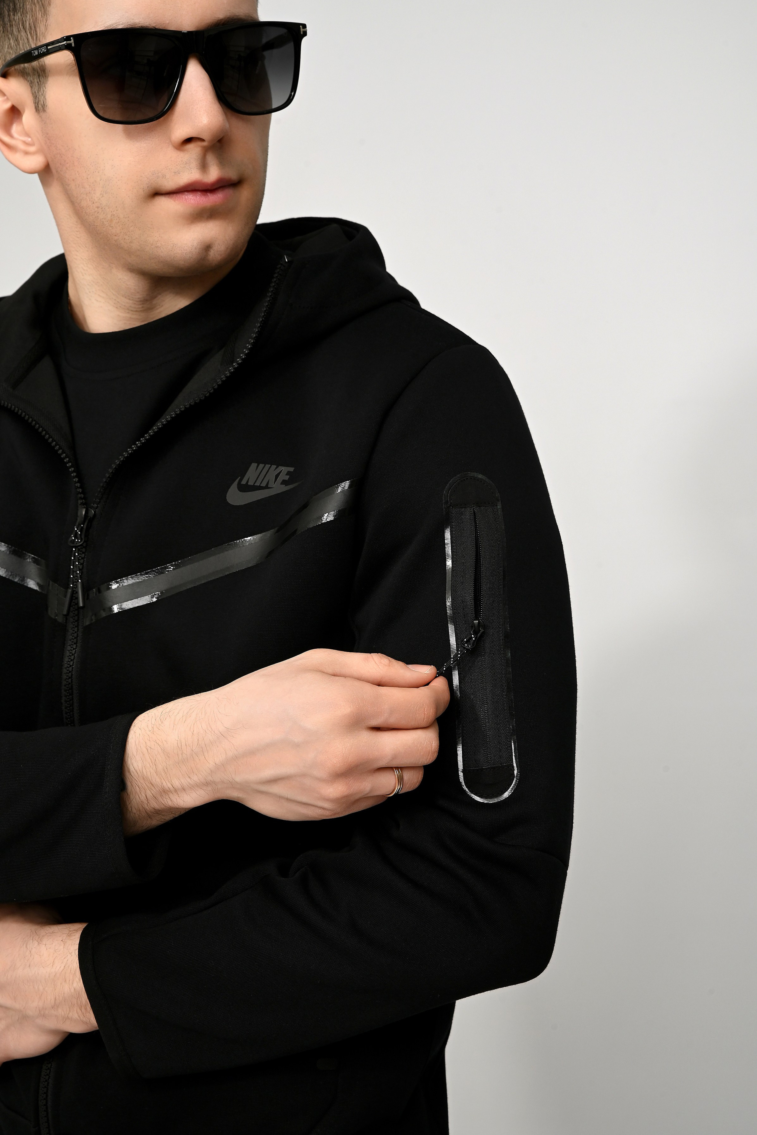 Съемка одежды и обуви. Предметный контент — фотограф в Саратове Юлия