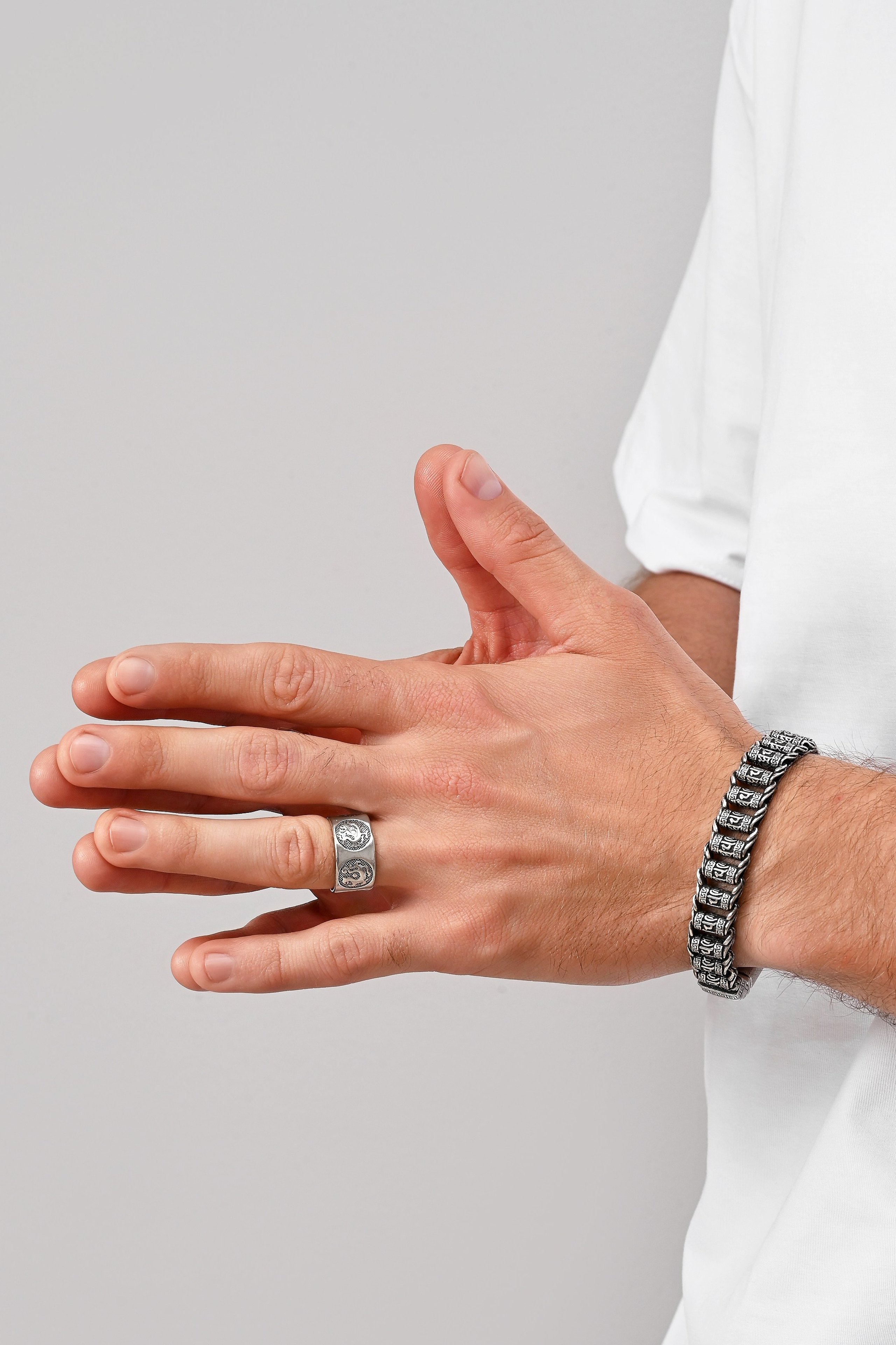 Бижутерия. Предметный контент — фотограф в Саратове Юлия