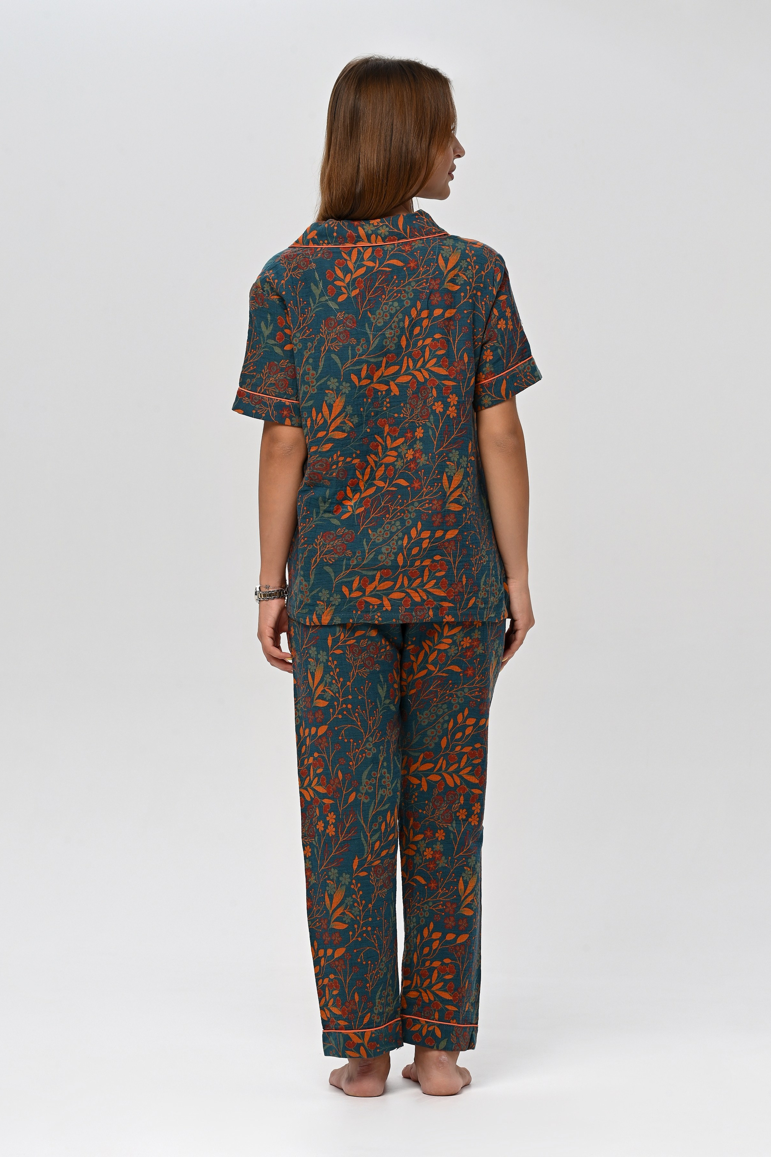 Съемка одежды и обуви. Предметный контент — фотограф в Саратове Юлия