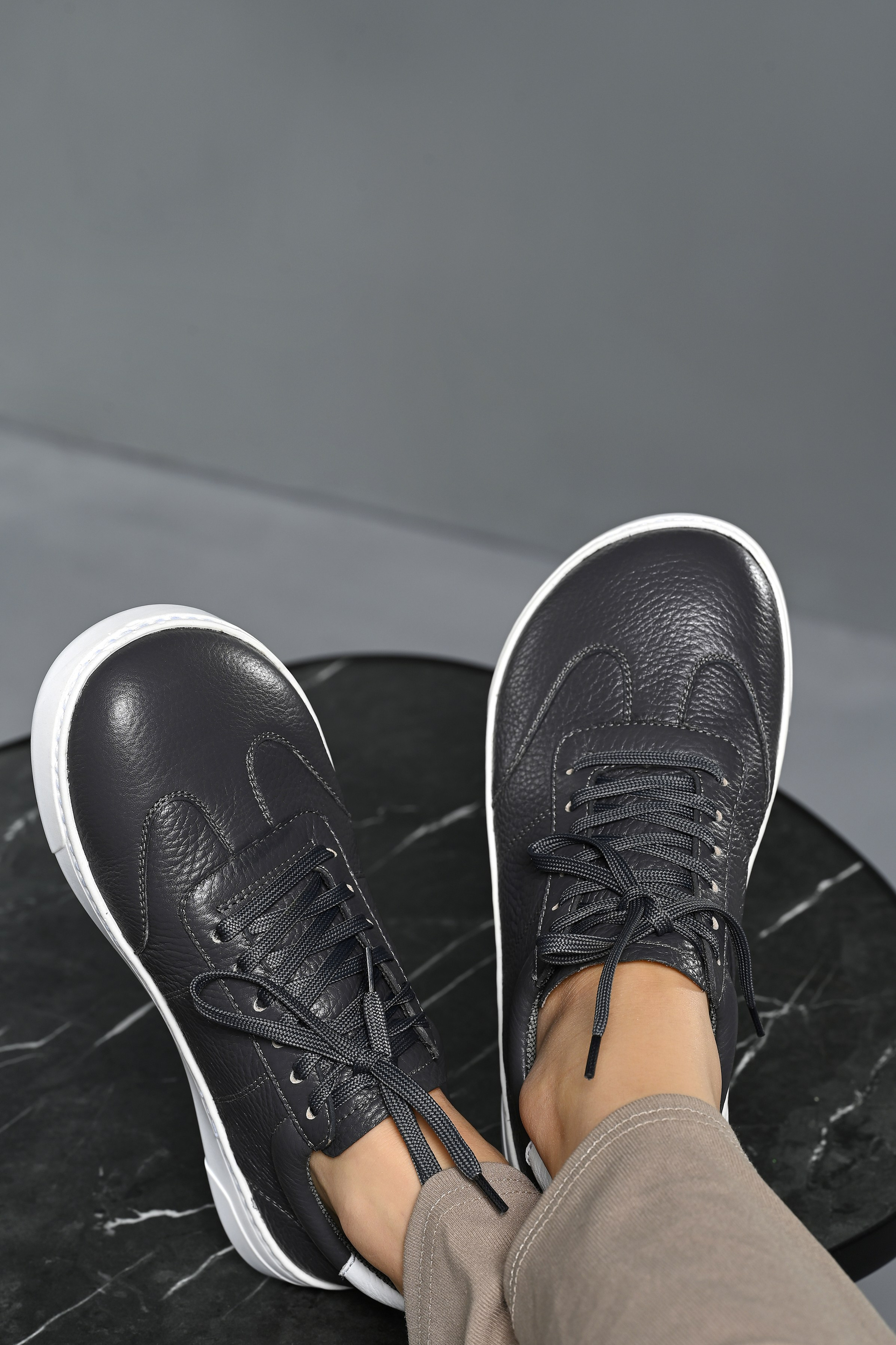 Съемка одежды и обуви. Предметный контент — фотограф в Саратове Юлия