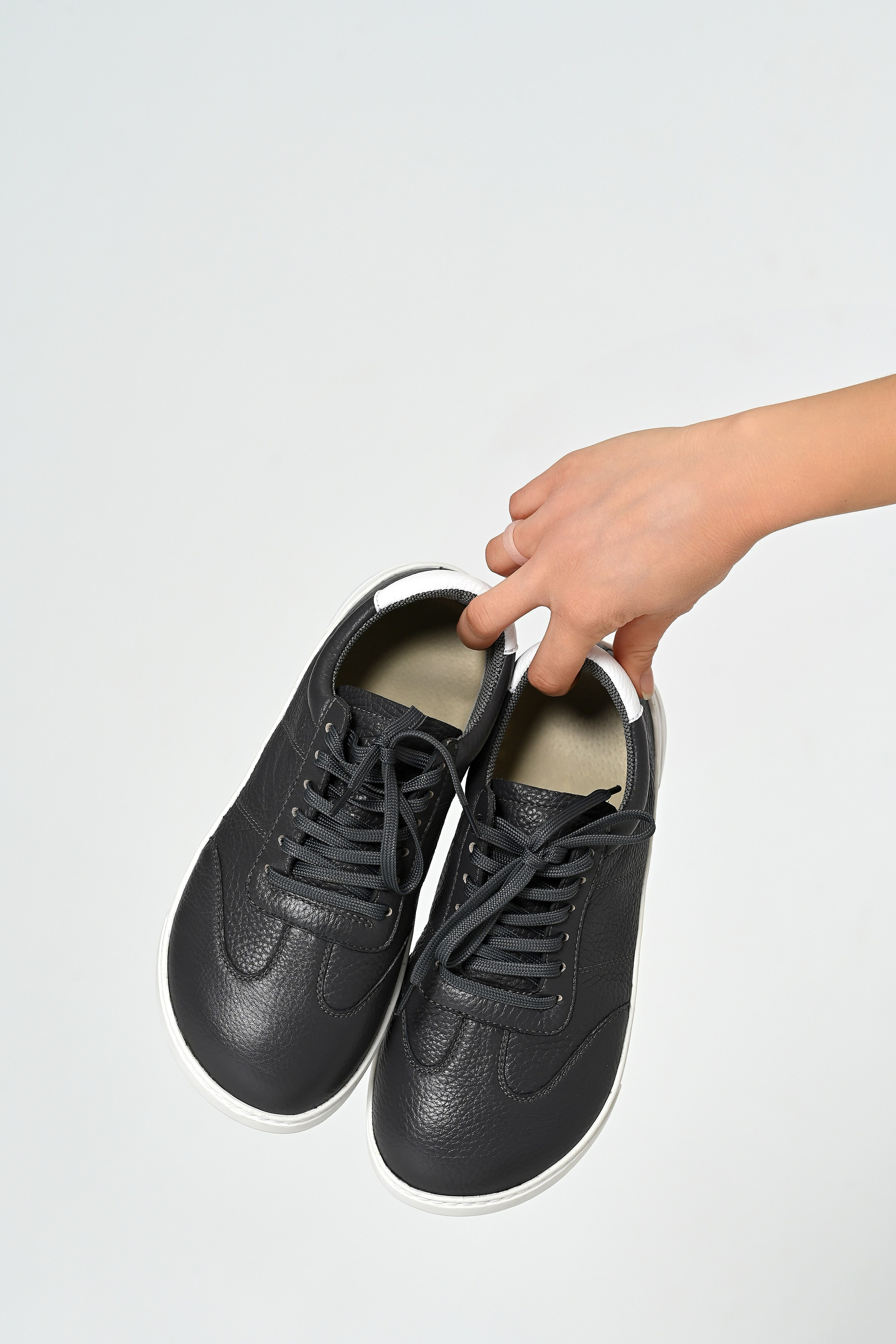 Съемка одежды и обуви. Предметный контент — фотограф в Саратове Юлия