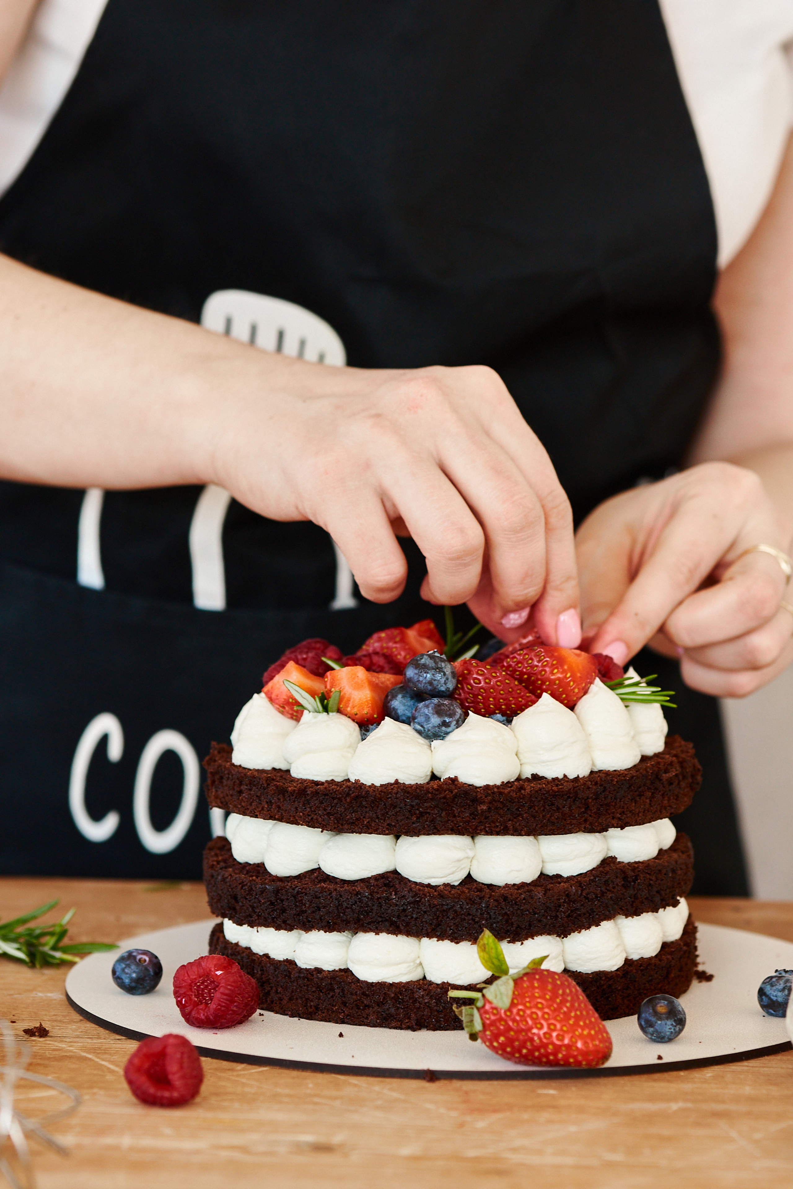 Контент для брендов, экспертов и бьюти мастеров. Предметный контент — фотограф в Саратове Юлия