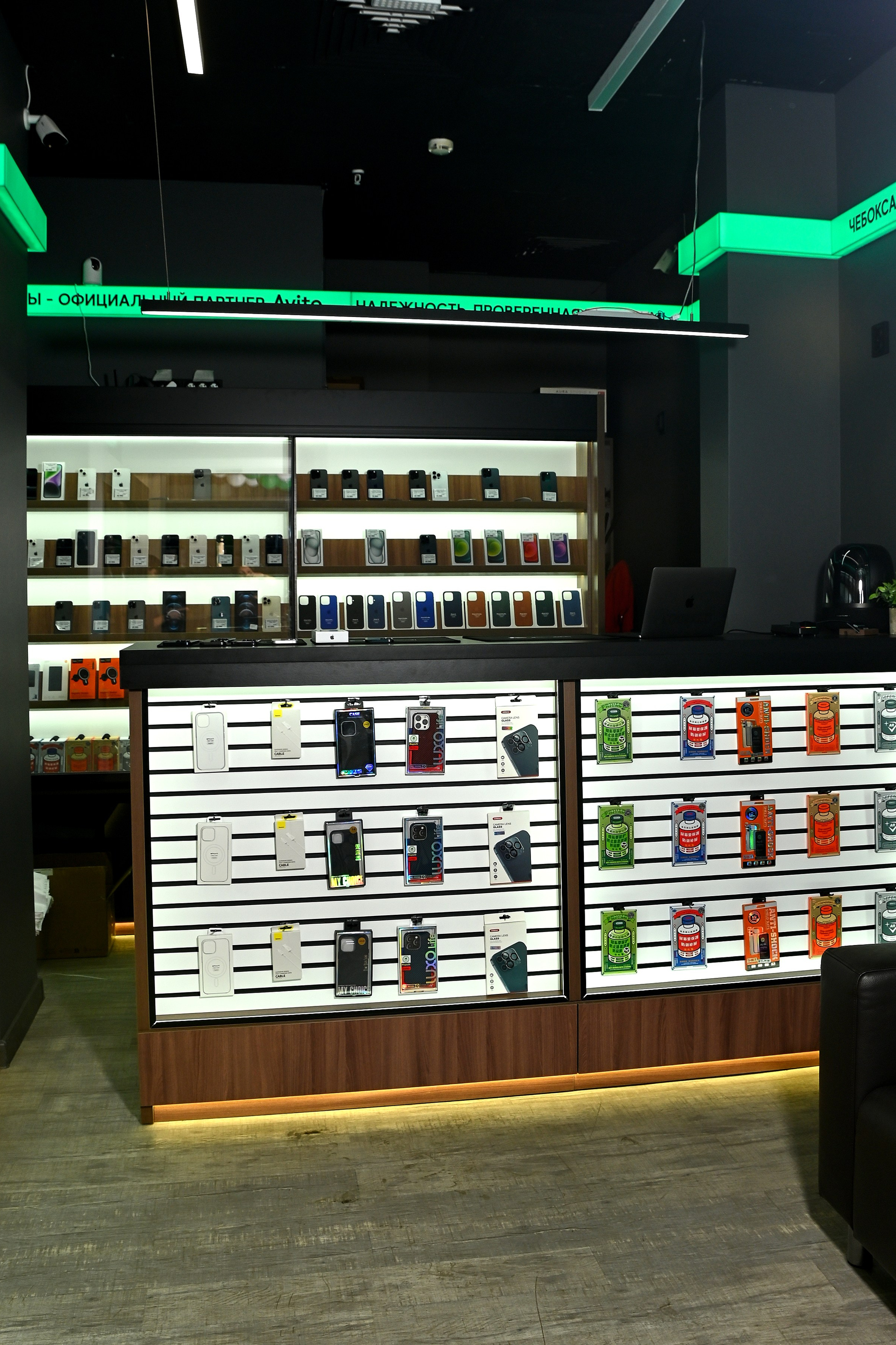 Контент для брендов, экспертов и бьюти мастеров. Предметный контент — фотограф в Саратове Юлия